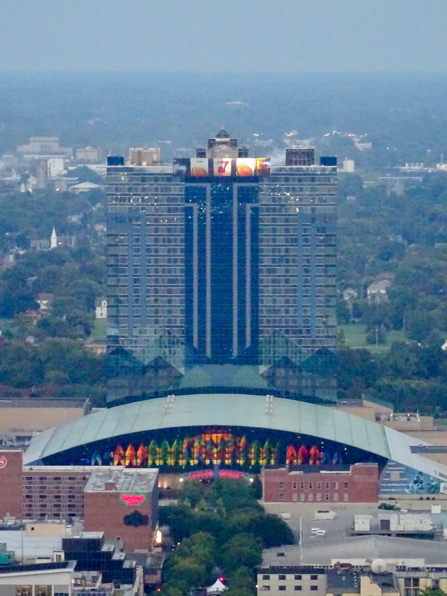 Seneca Niagara Resort & Casino Bears Den