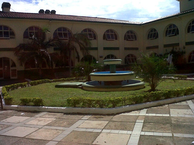 Instituto Nacional De Cardiología " Prof. Dr. Juan A. Cattoni "