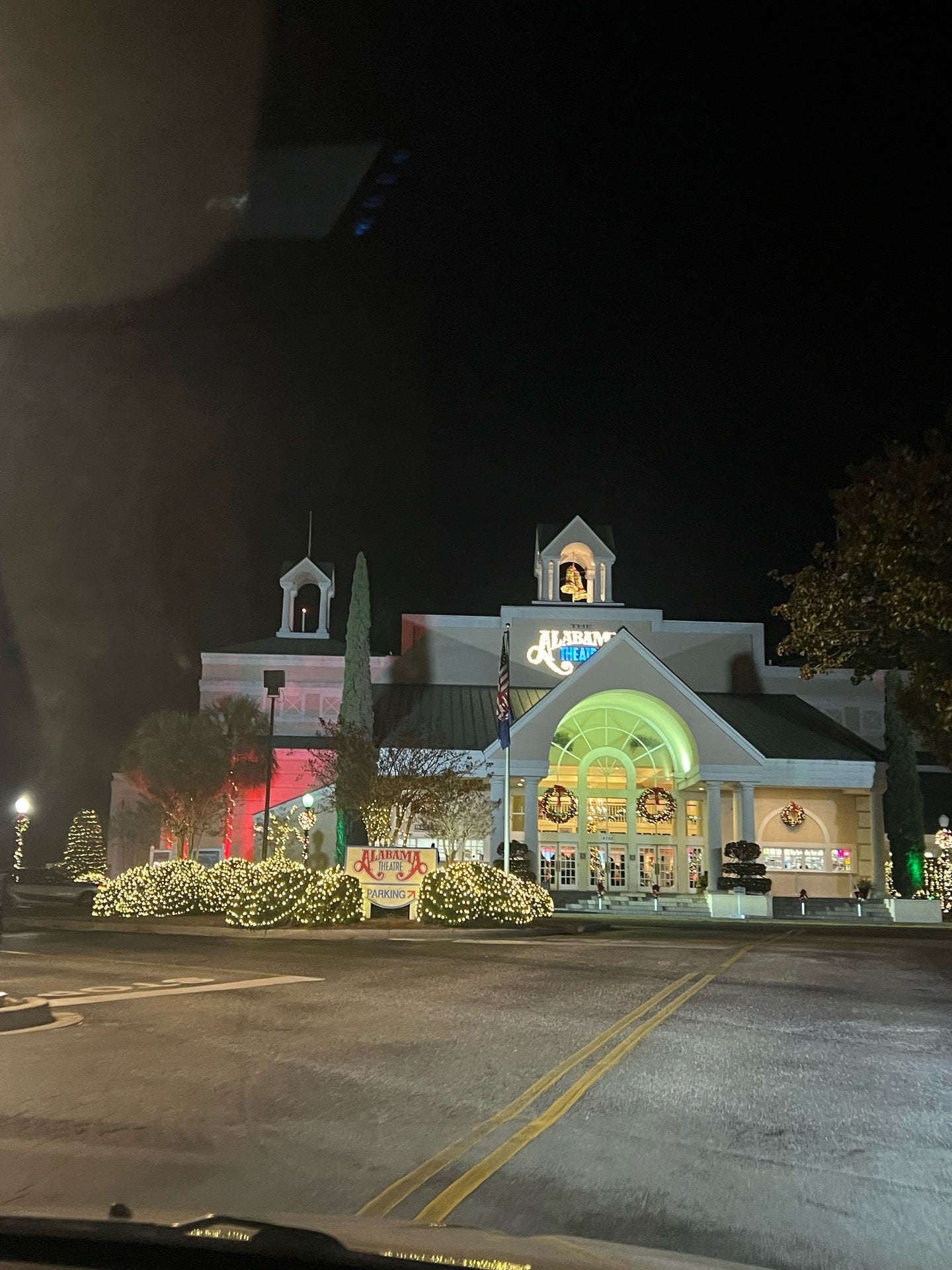 Alabama Theatre at Barefoot Landing