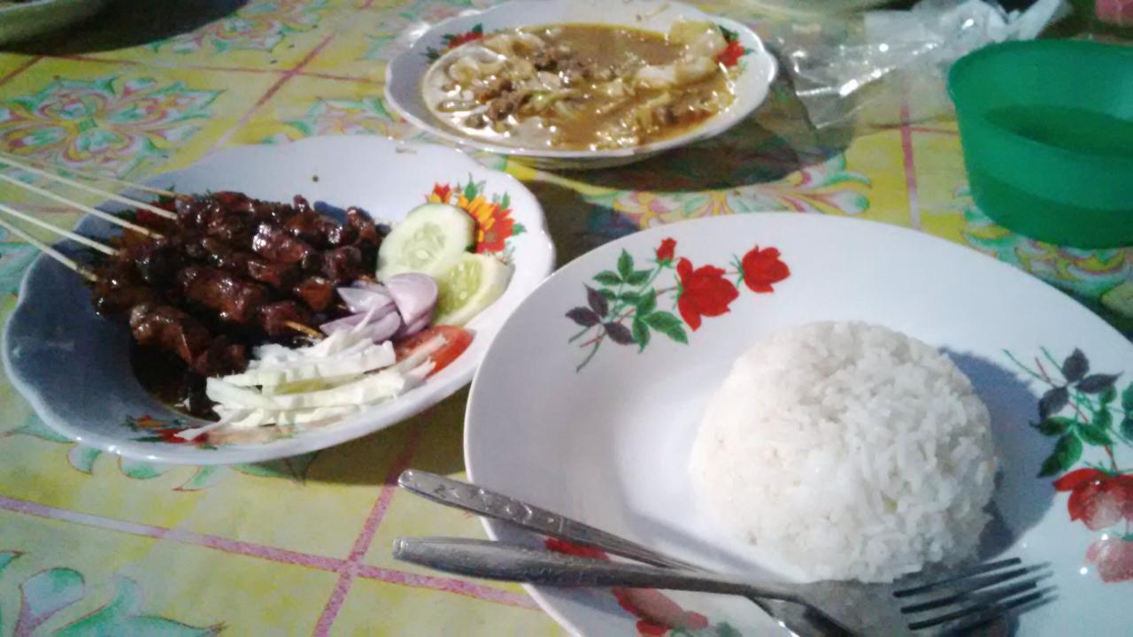 Sate Tongseng Mas Anto