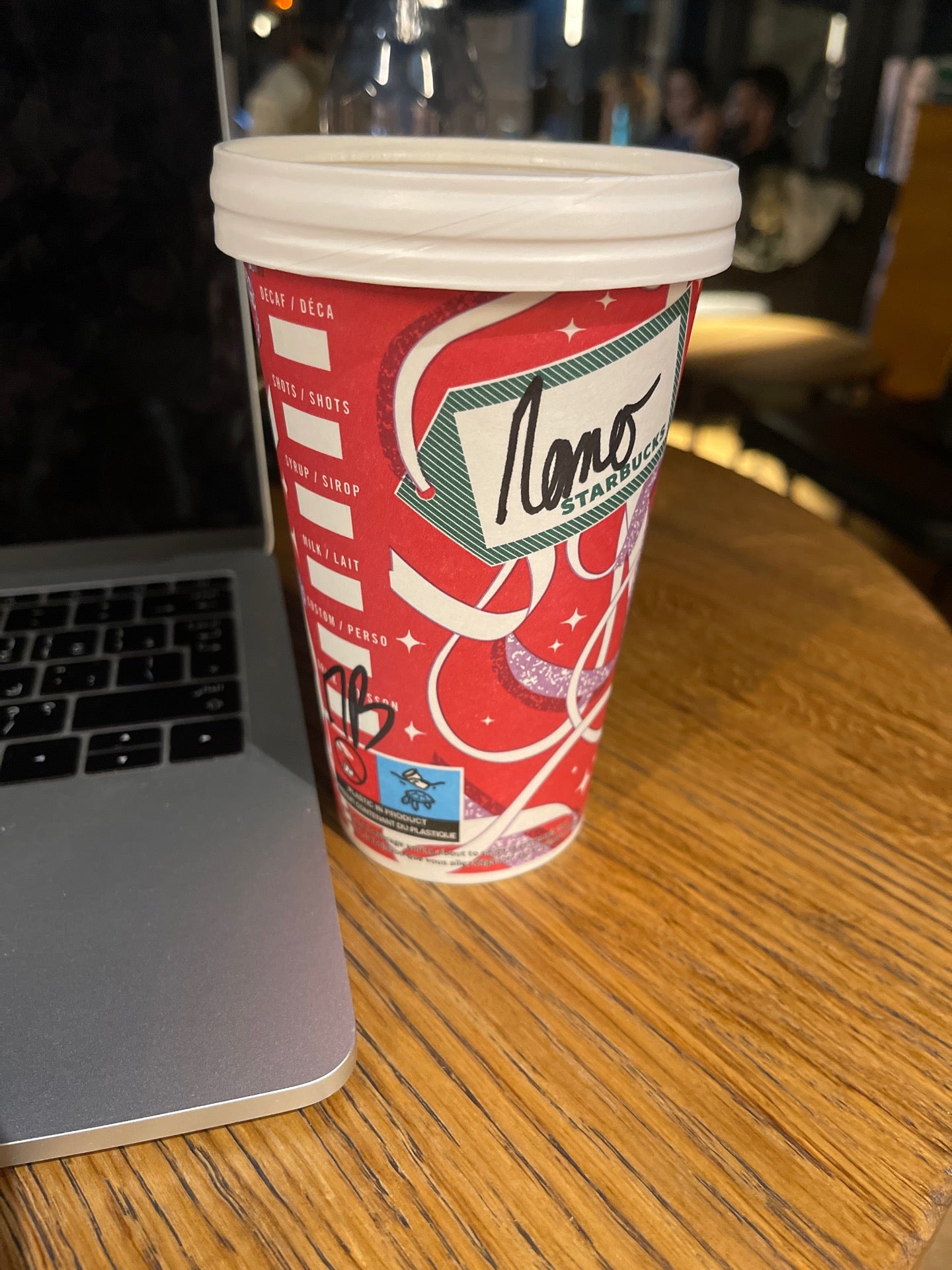 Starbucks - Lyon cafe