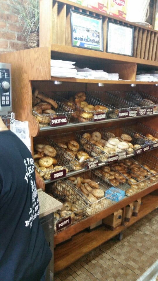 Dyker Park Hot Bagels 713 86th St Brooklyn