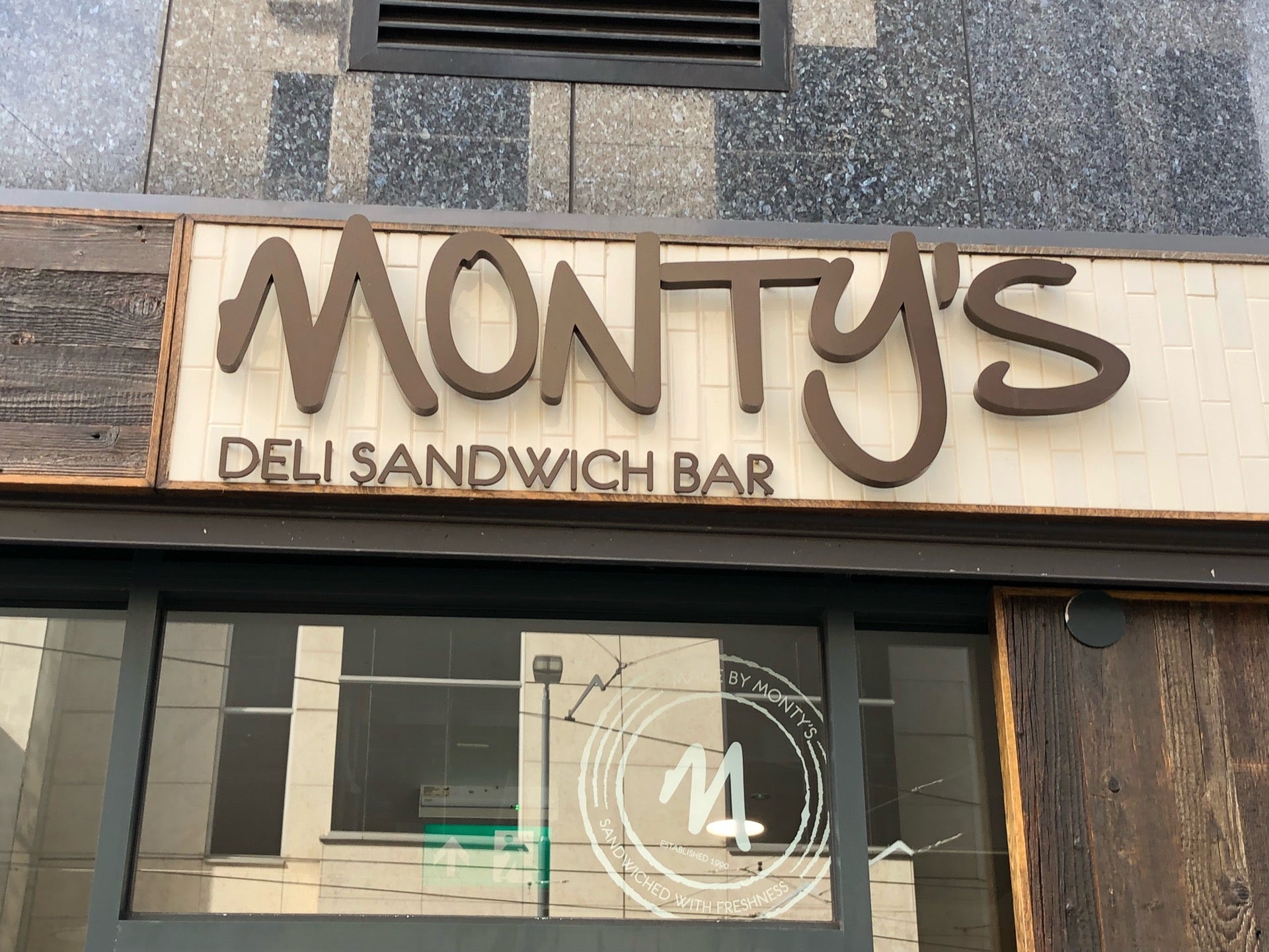 Monty's Deli Sandwich Bar - Birmingham restaurant