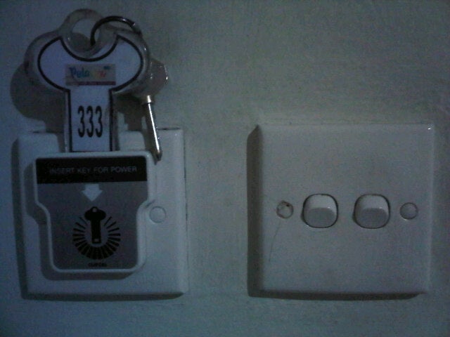 Hotel Pelangi (Room 333)