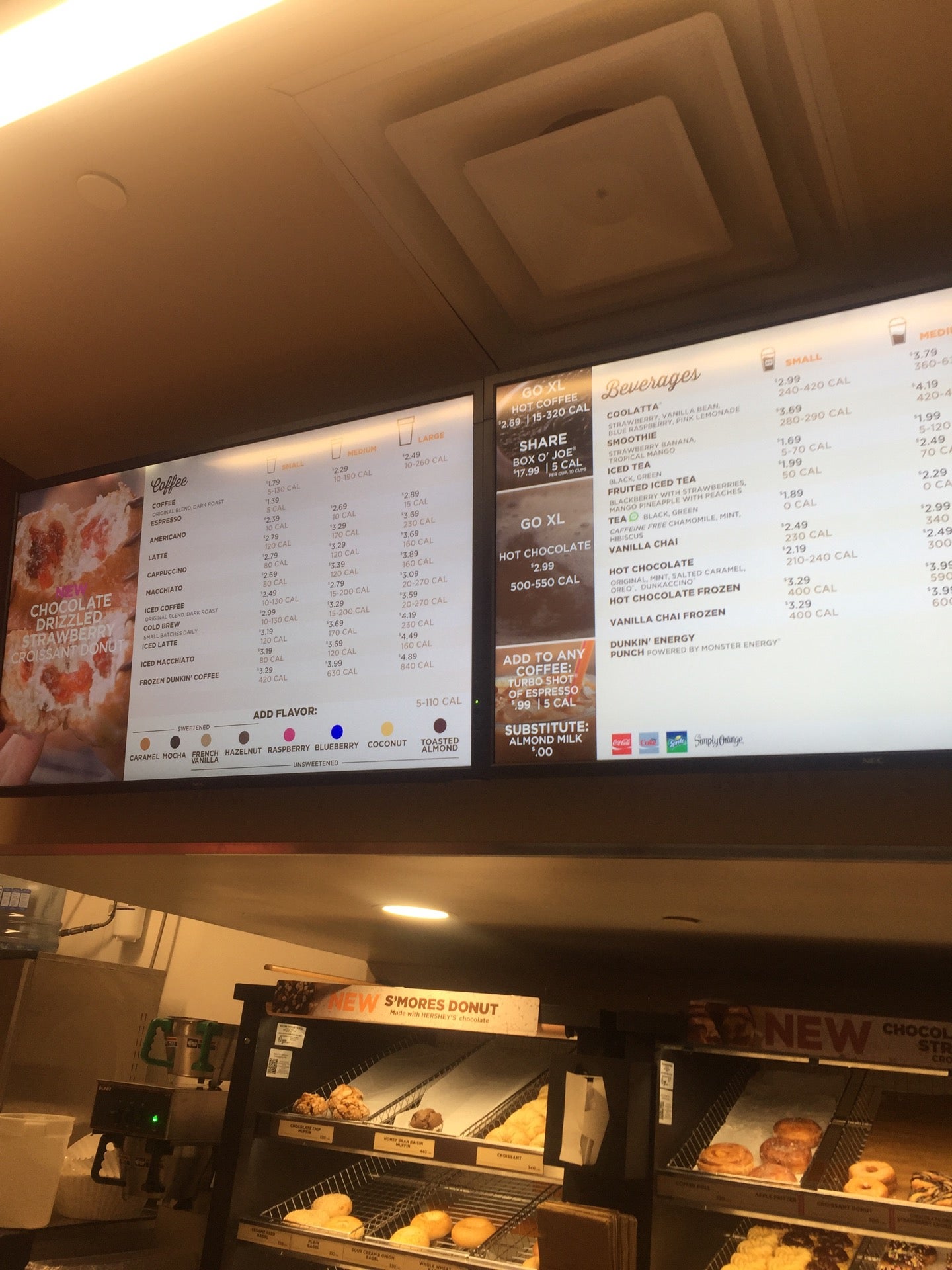 Dunkin' restaurant in West Hollywood