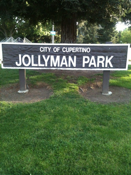Jollyman Park Logo