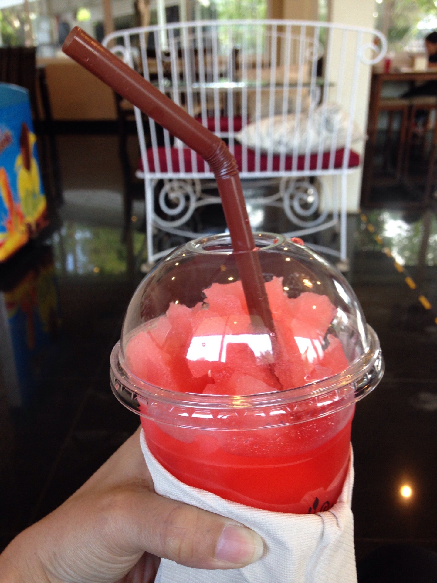 ร้านอาหารแฉล้มแก้ว Logo