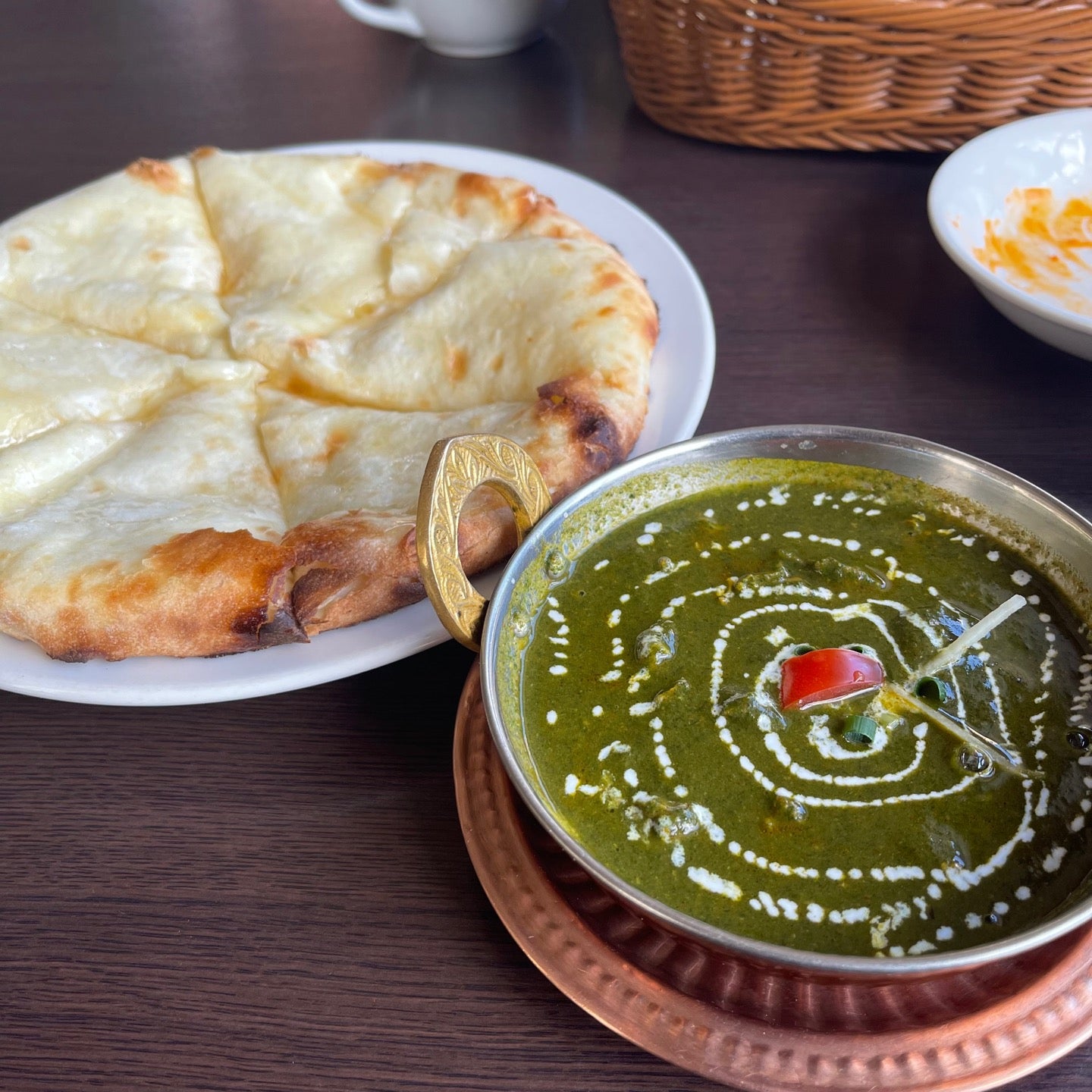 インド料理ハルカ Logo