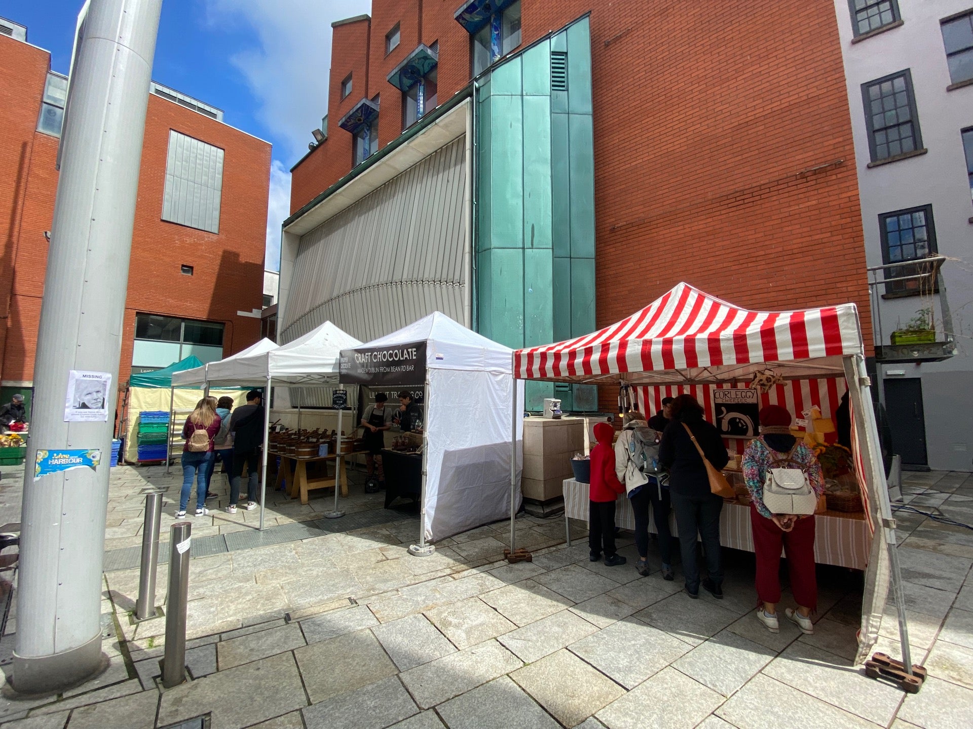 Meeting House Square 6