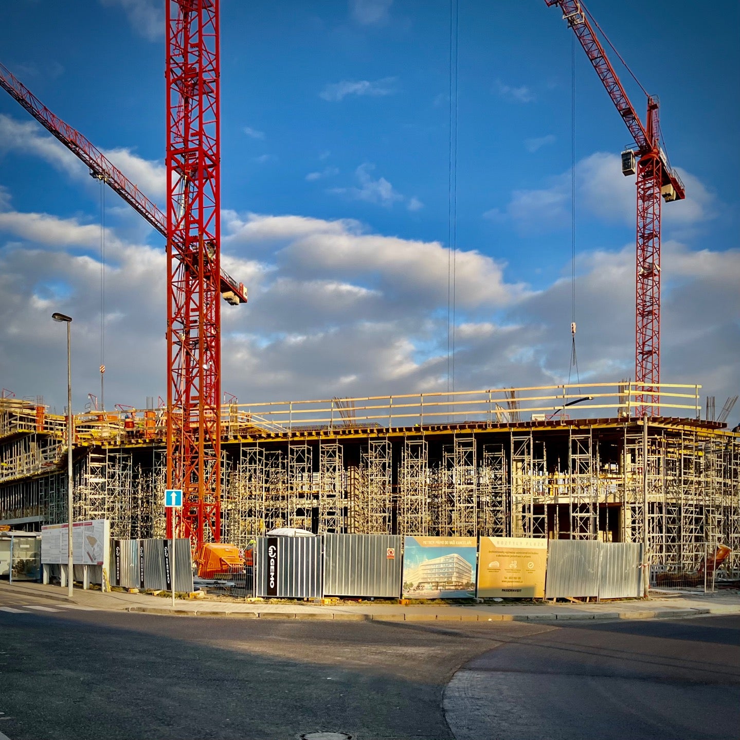 Autobusové stanoviště Praha Roztyly - photo 4 showing the facility