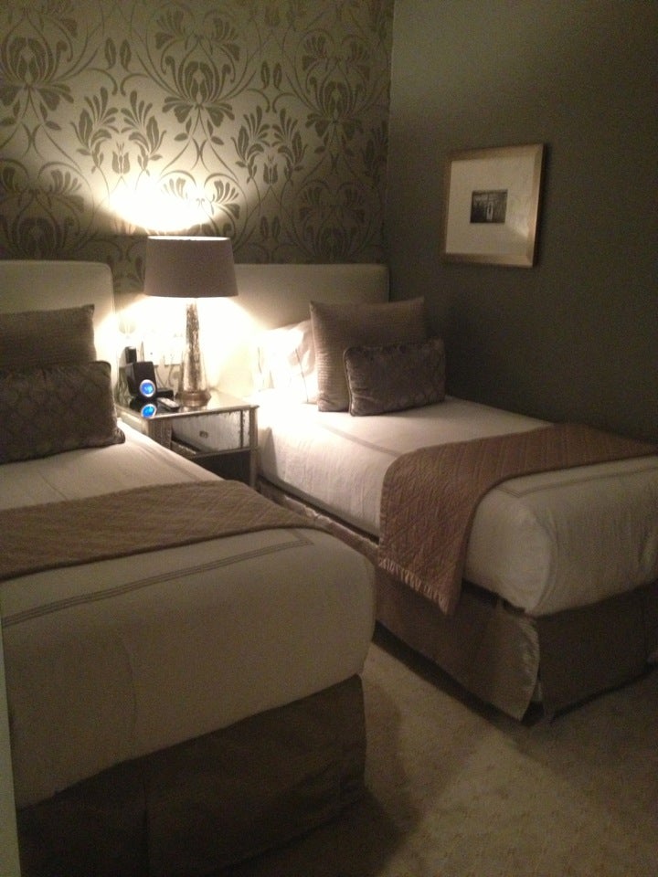 Hotel Veritas