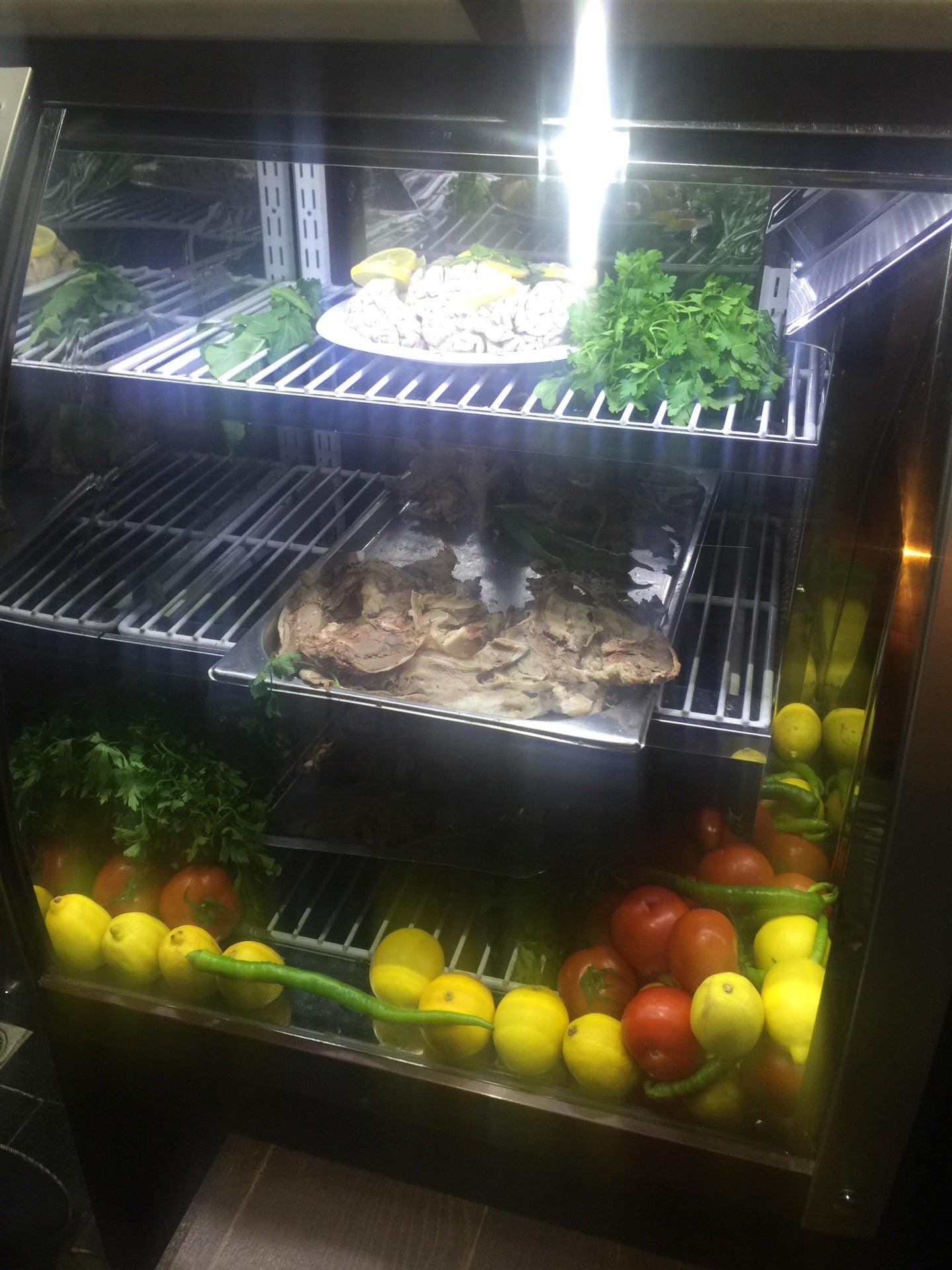 Altıparmak Söğüşçüsü