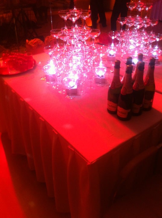 Live Roof Studio Logo