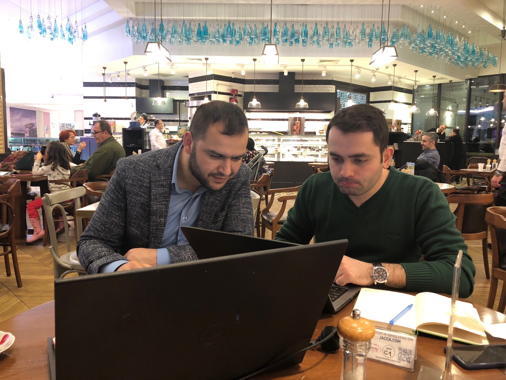 Ebrar Iletişim Logo