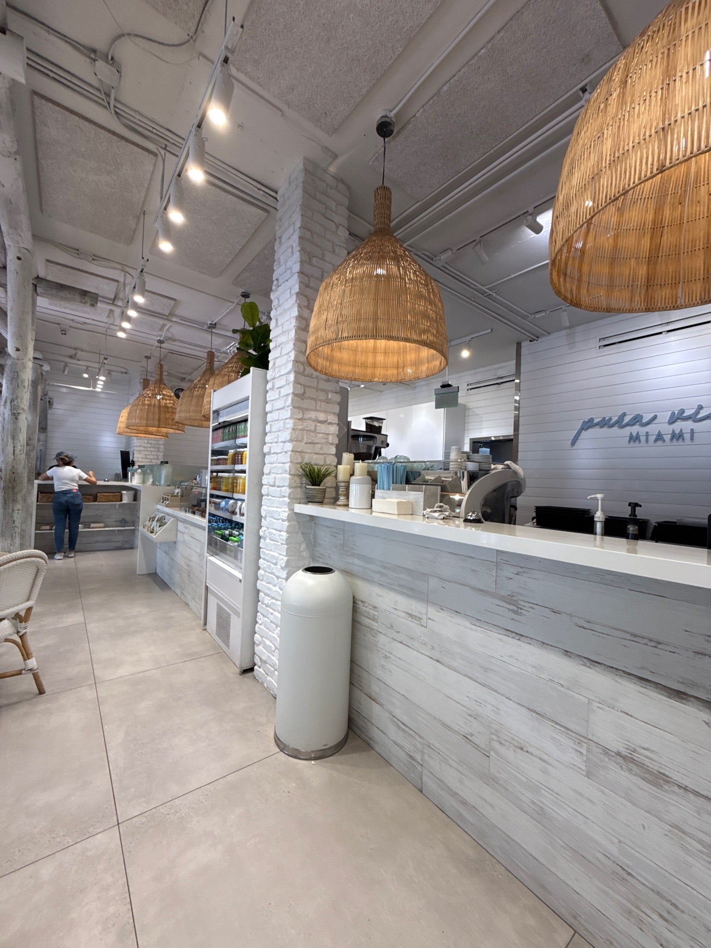 Pura Vida Miami restaurant in Miami Beach