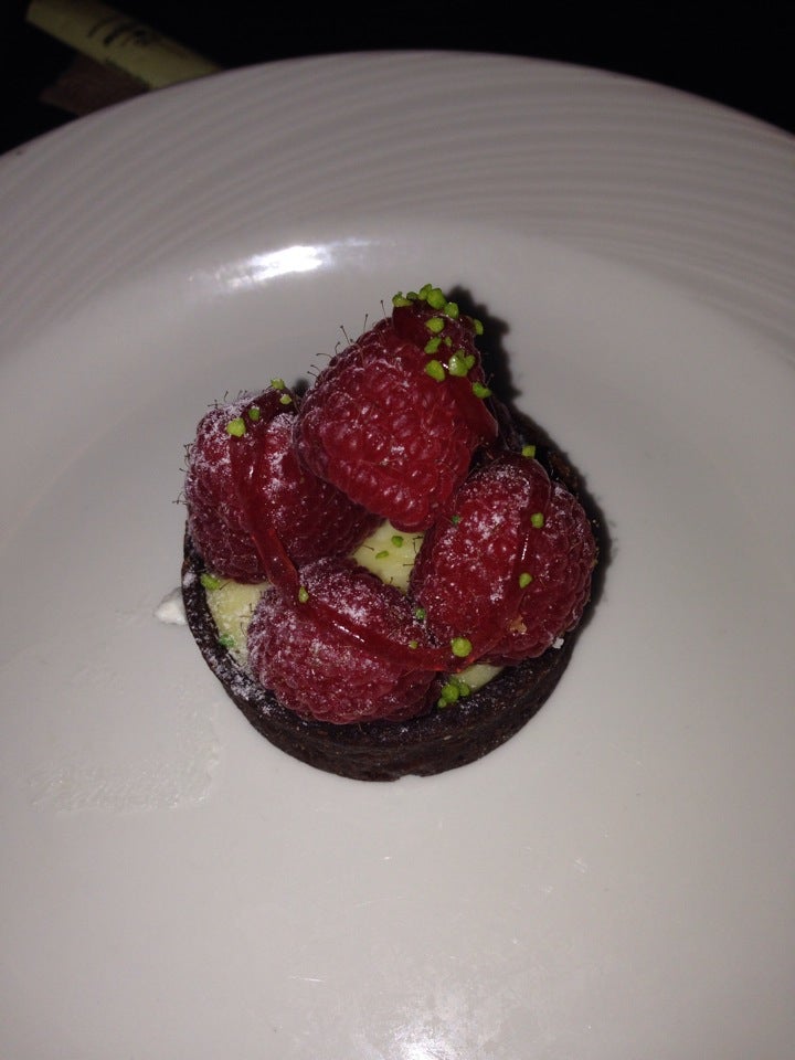 Blade Sushi Lounge Fontainebleau 4441 Collins Ave Miami Beach