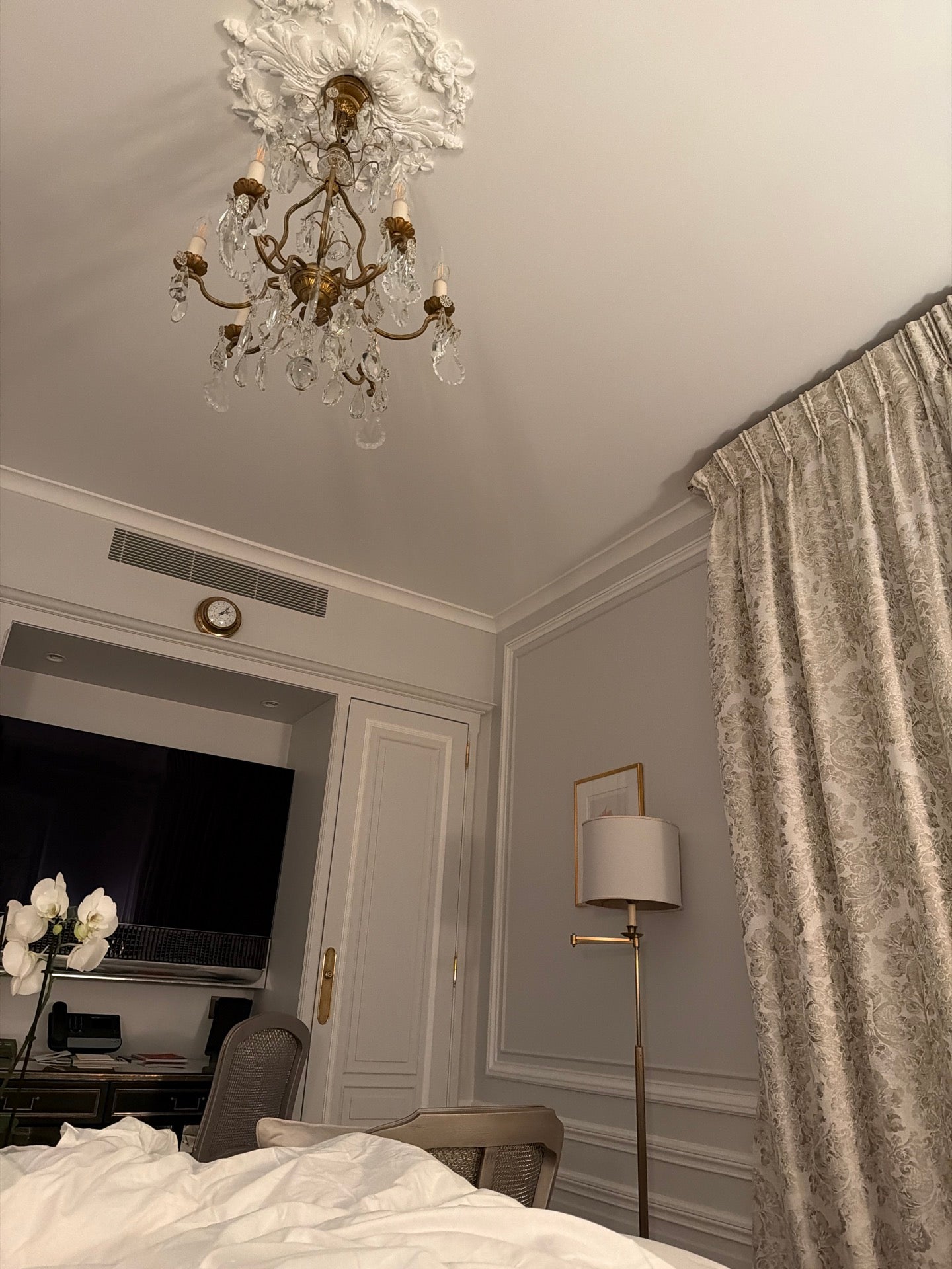 Hôtel Plaza Athénée - Paris bar