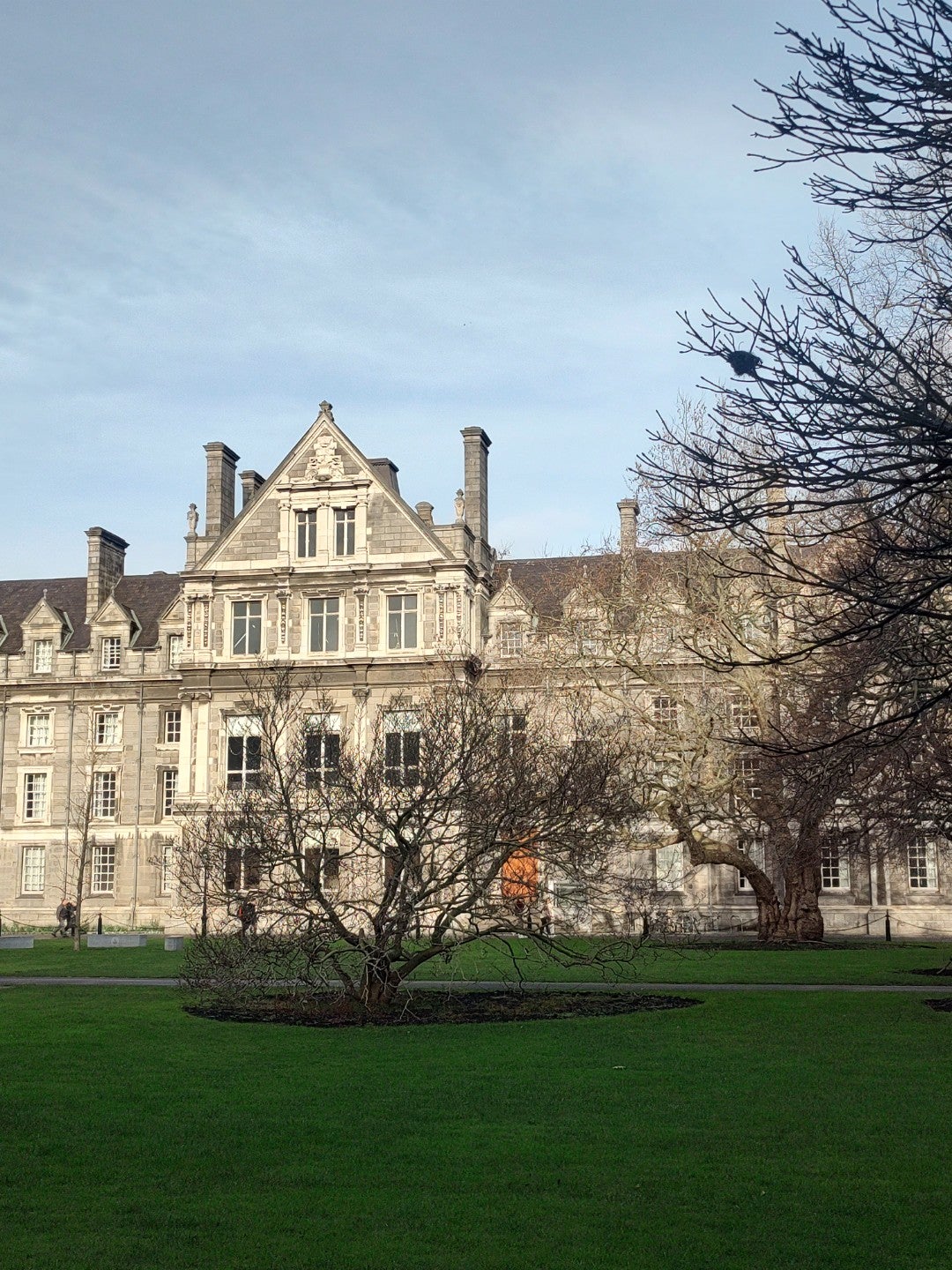 Trinity College 33