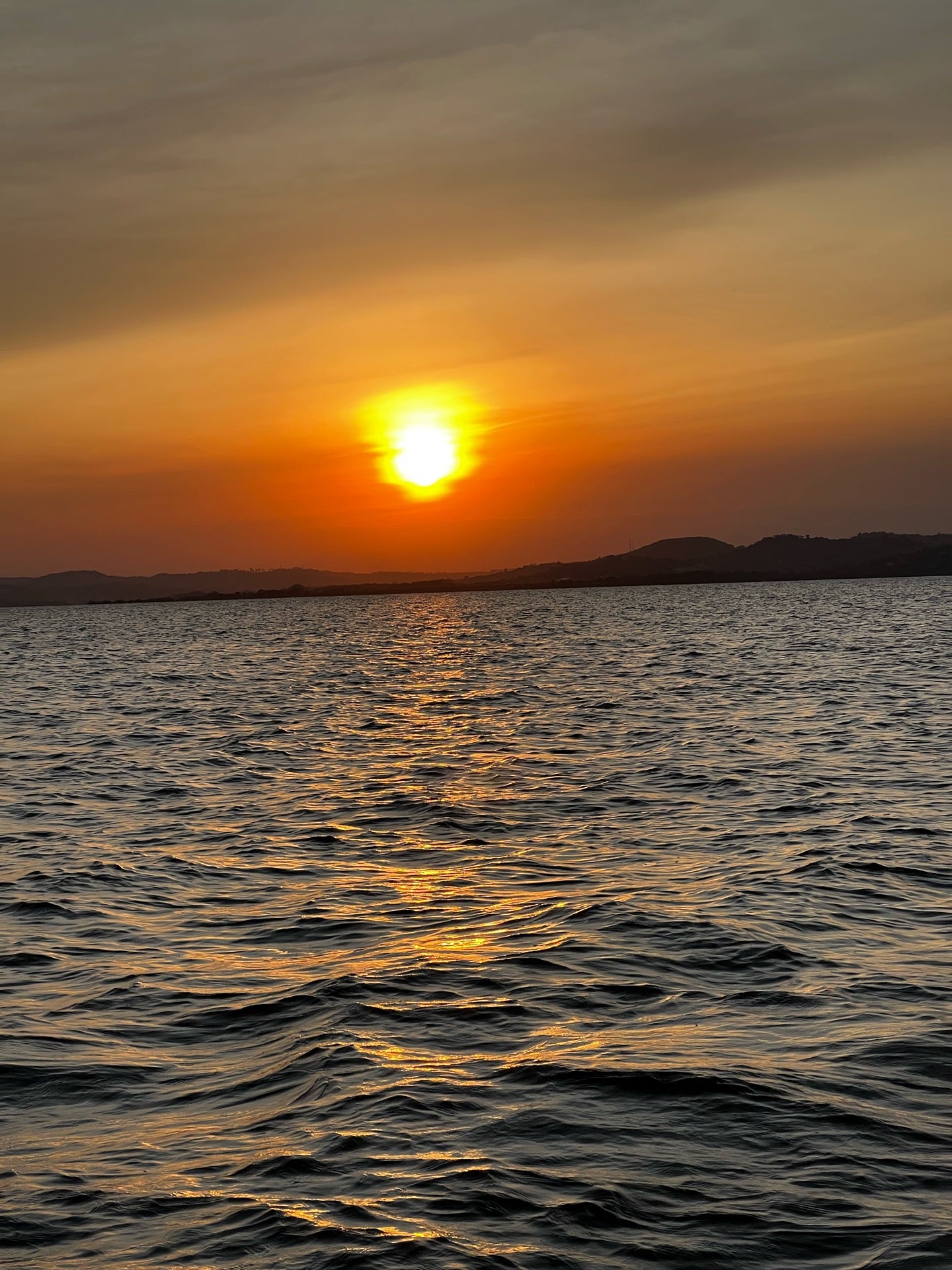 Lakeside Escape Resort