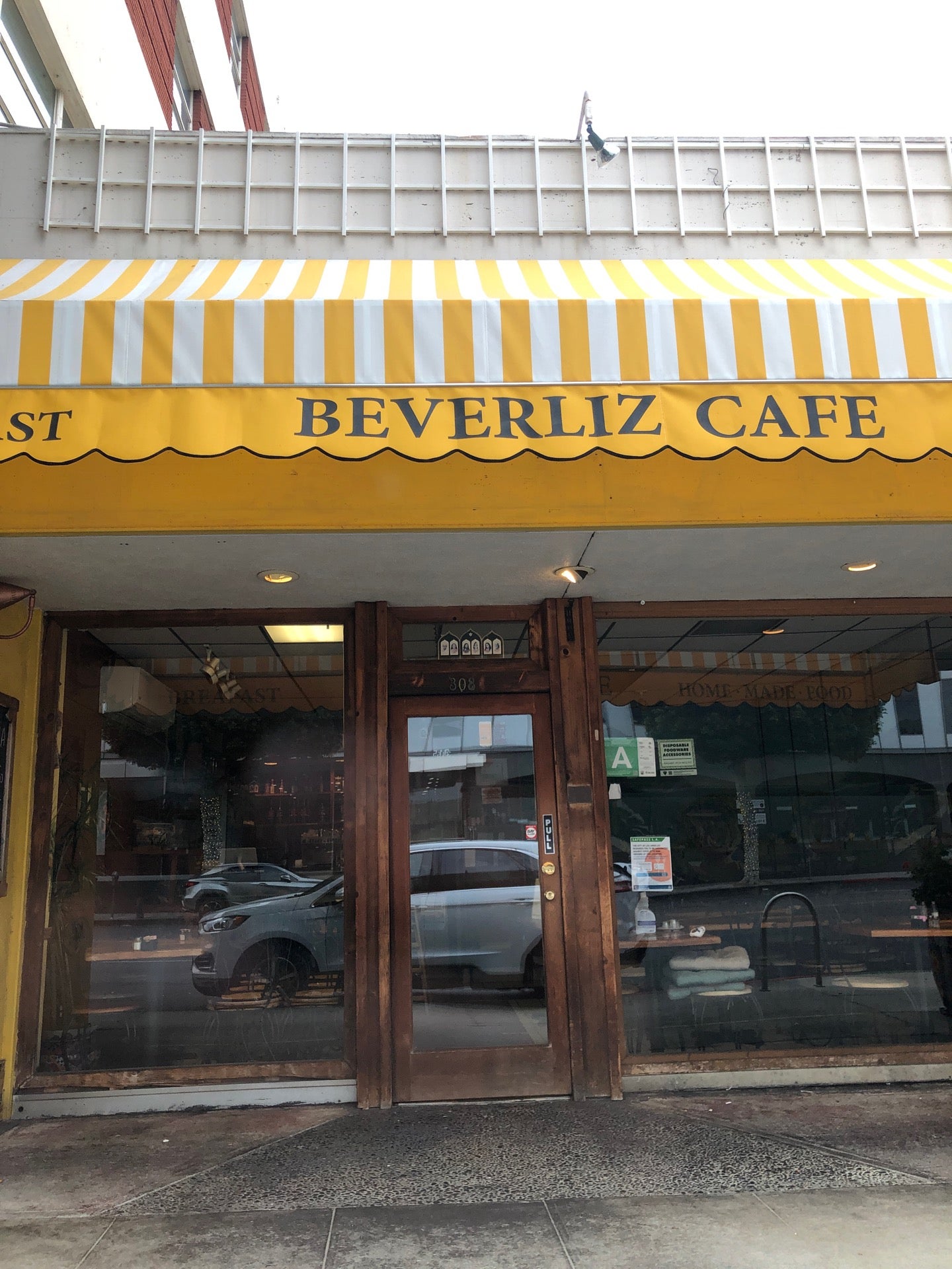 Beverliz Cafe cover photo