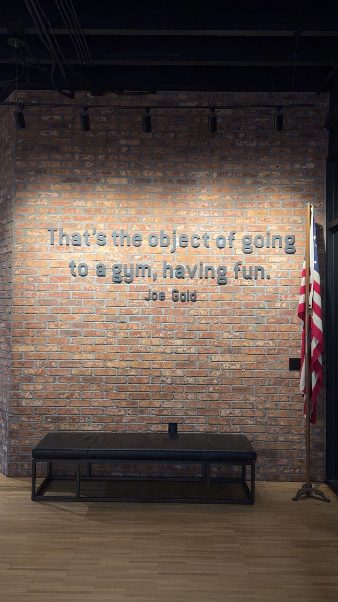 Gold's Gym cover photo