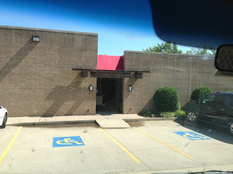 Cole, Paine And Carlin Logo