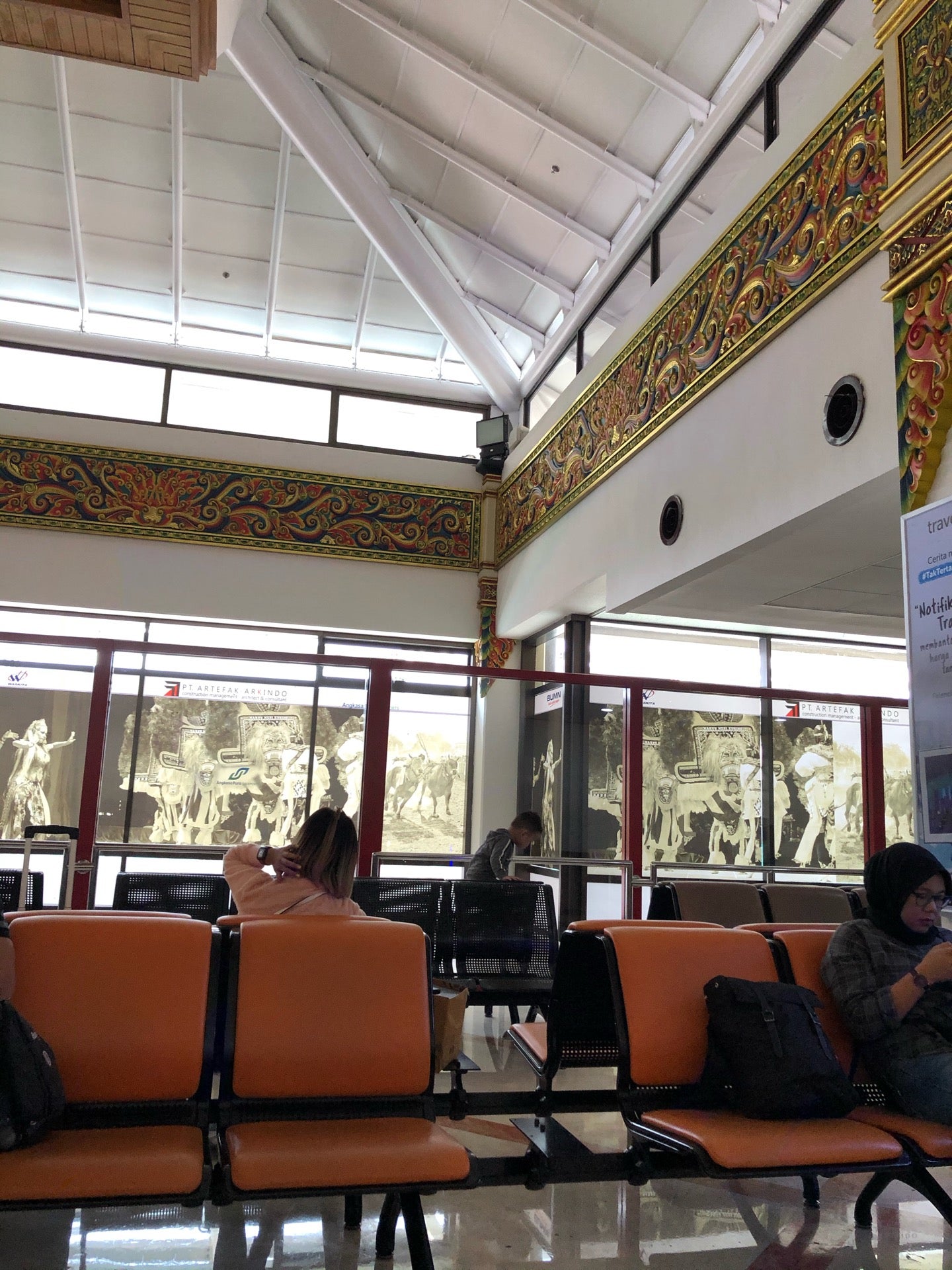 Waiting Room Gate 9-10 Juanda International Airport Logo