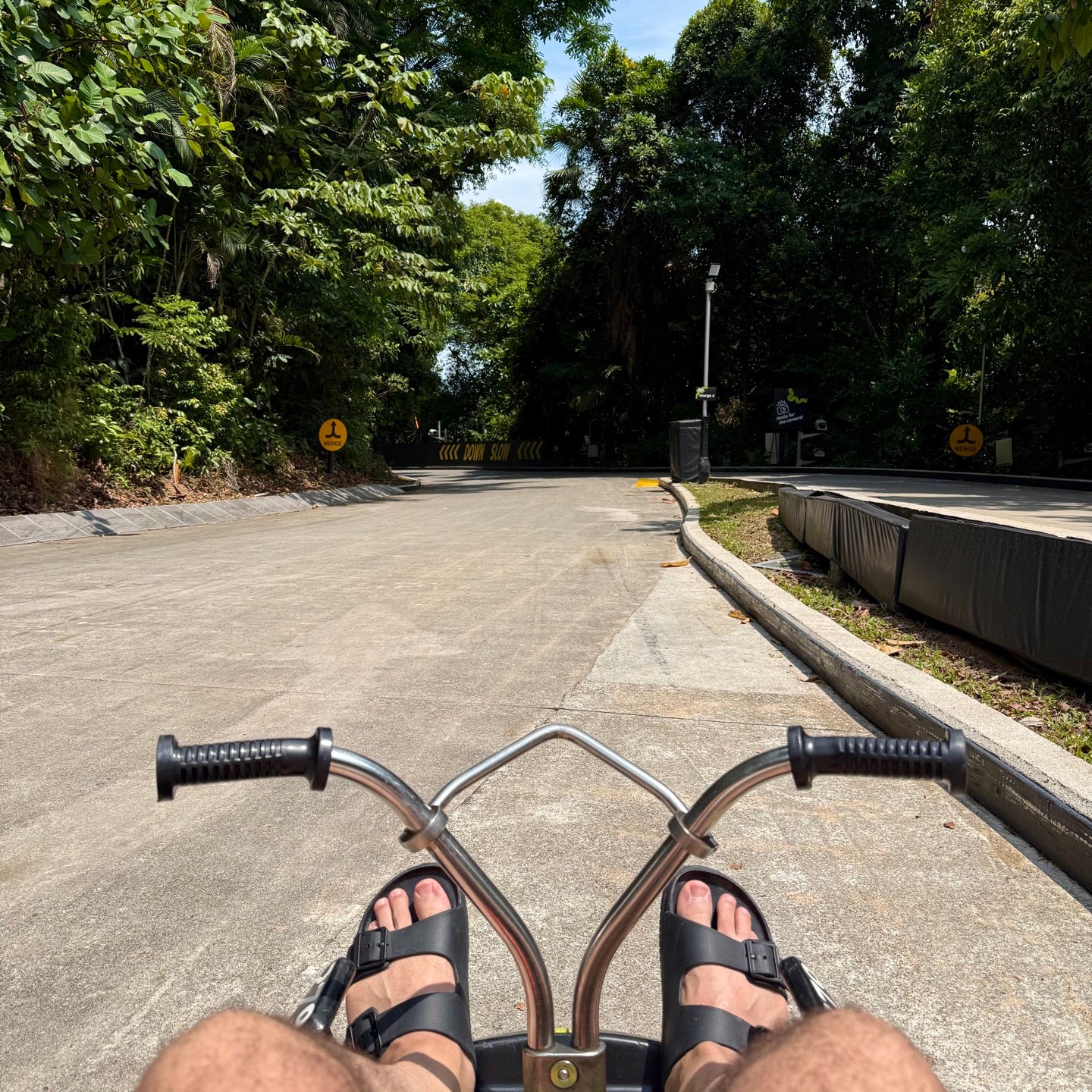 Skyline Luge Singapur: Guía de viaje de Sentosa — Sentosa