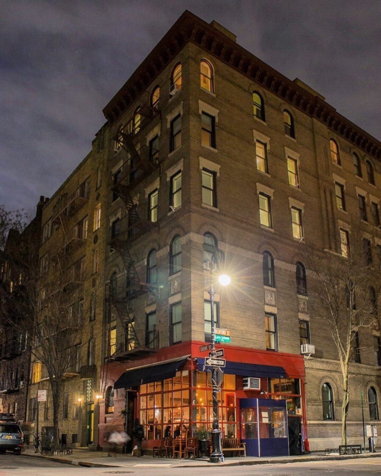 Friends Apartment Building 90 Bedford St New York