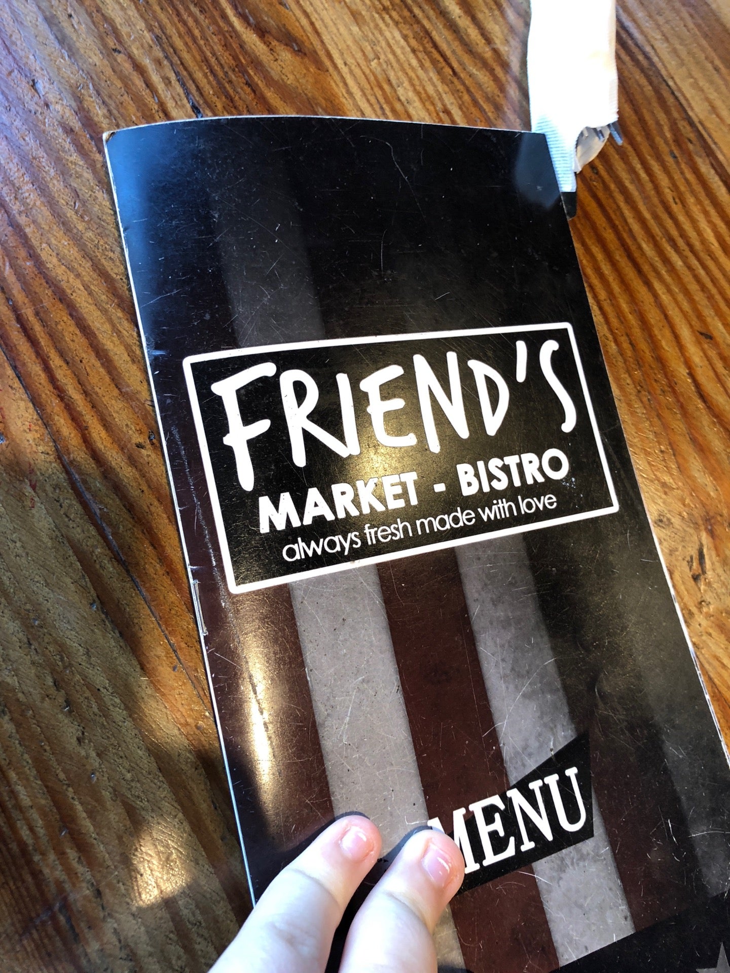 Friend's Market & Bistro restaurant in Miami