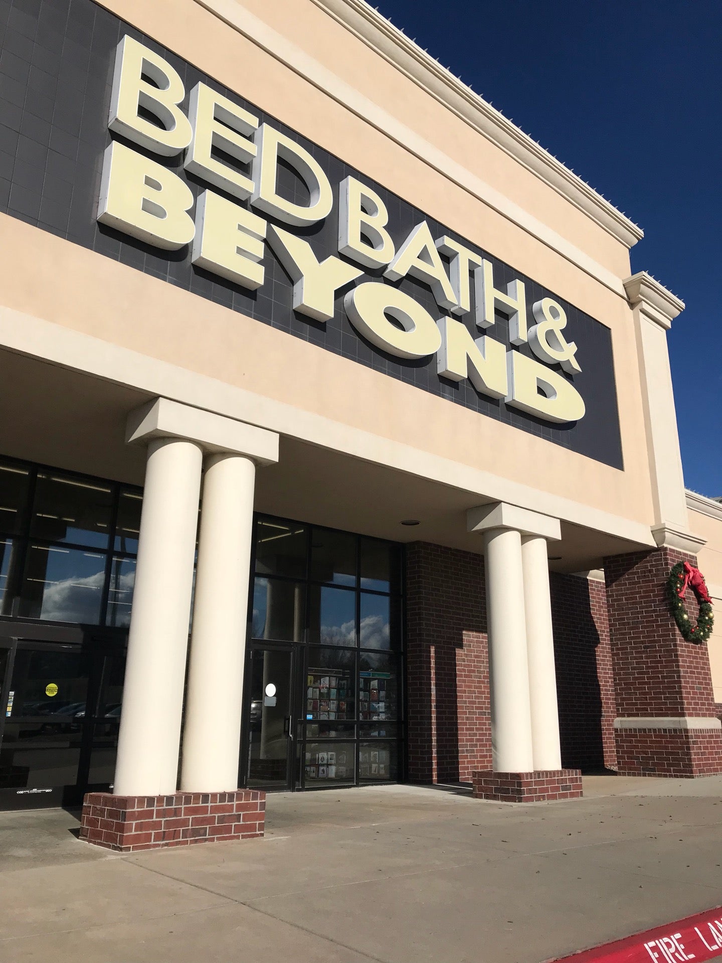 Bed Bath & Beyond