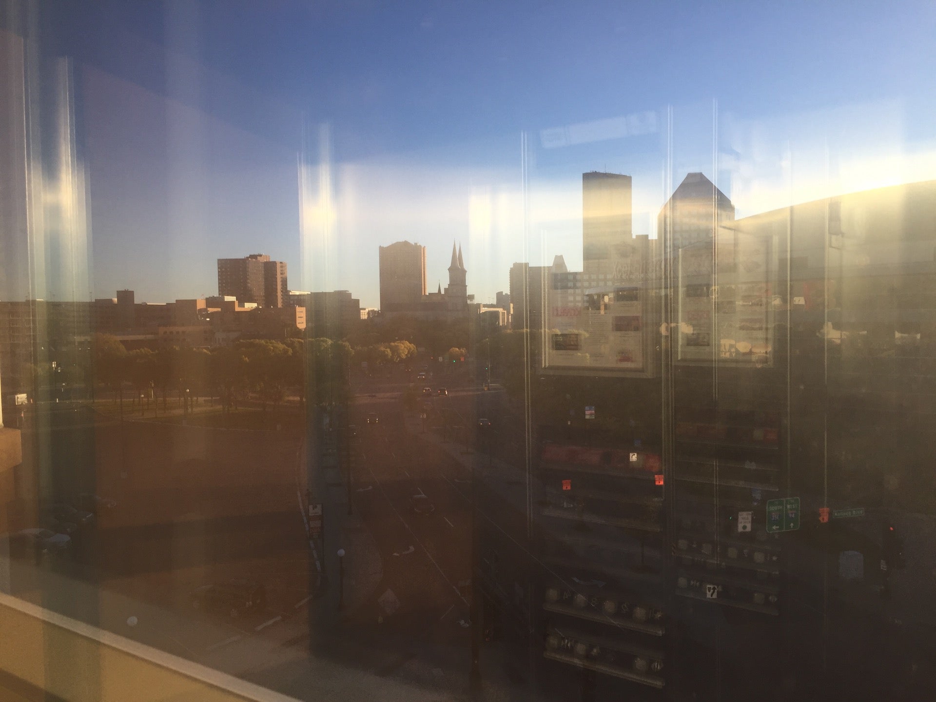 Holiday Inn Pool Lounge