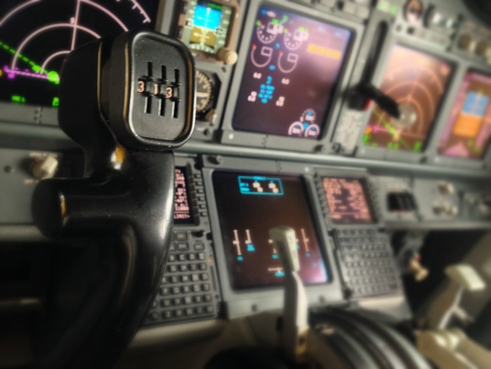 Juanda Int'L Airport Bay 9 Logo