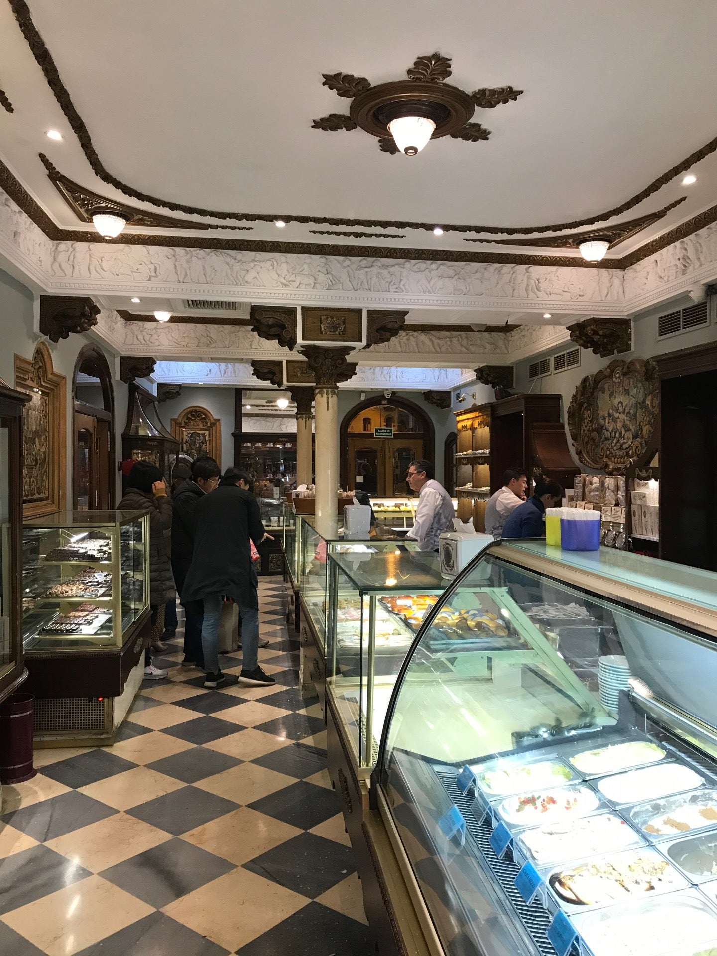 Confitería La Campana - Seville cafe