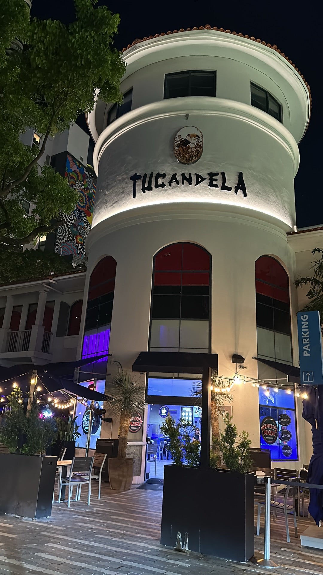 Pepitos Plaza Brickell restaurant in Miami