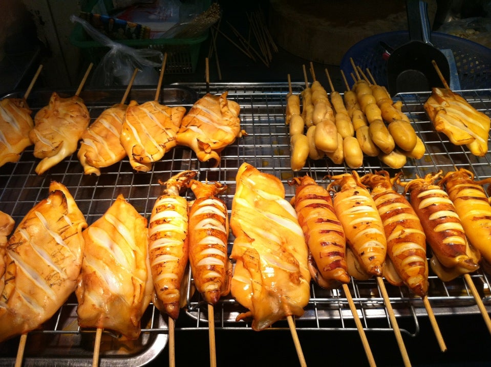 Happyland Market (ตลาดแฮ๊ปปี้แลนด์) HappyLand Sai 1 Rd. บางกะปิ