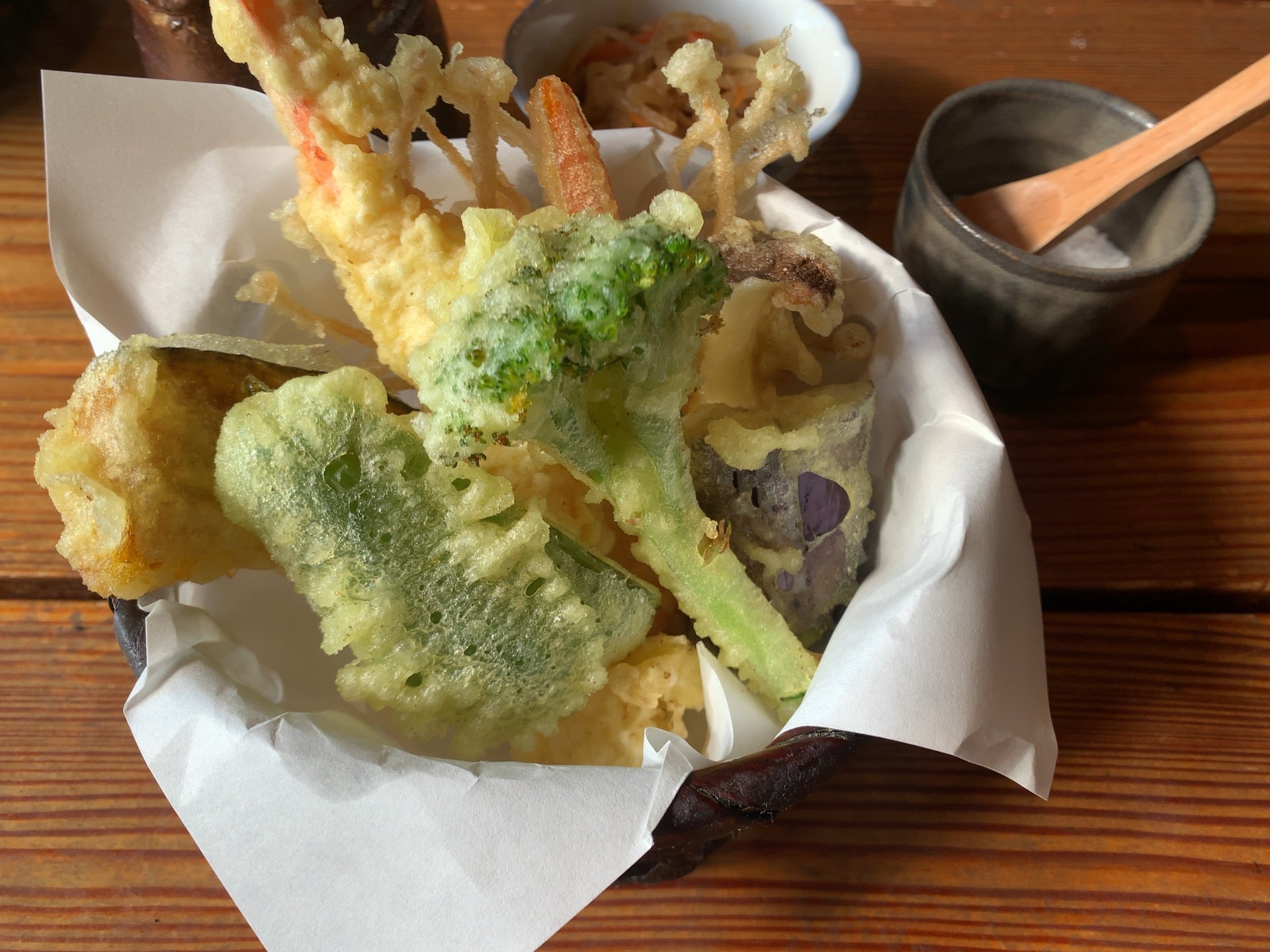 そば処 黒耀 Logo