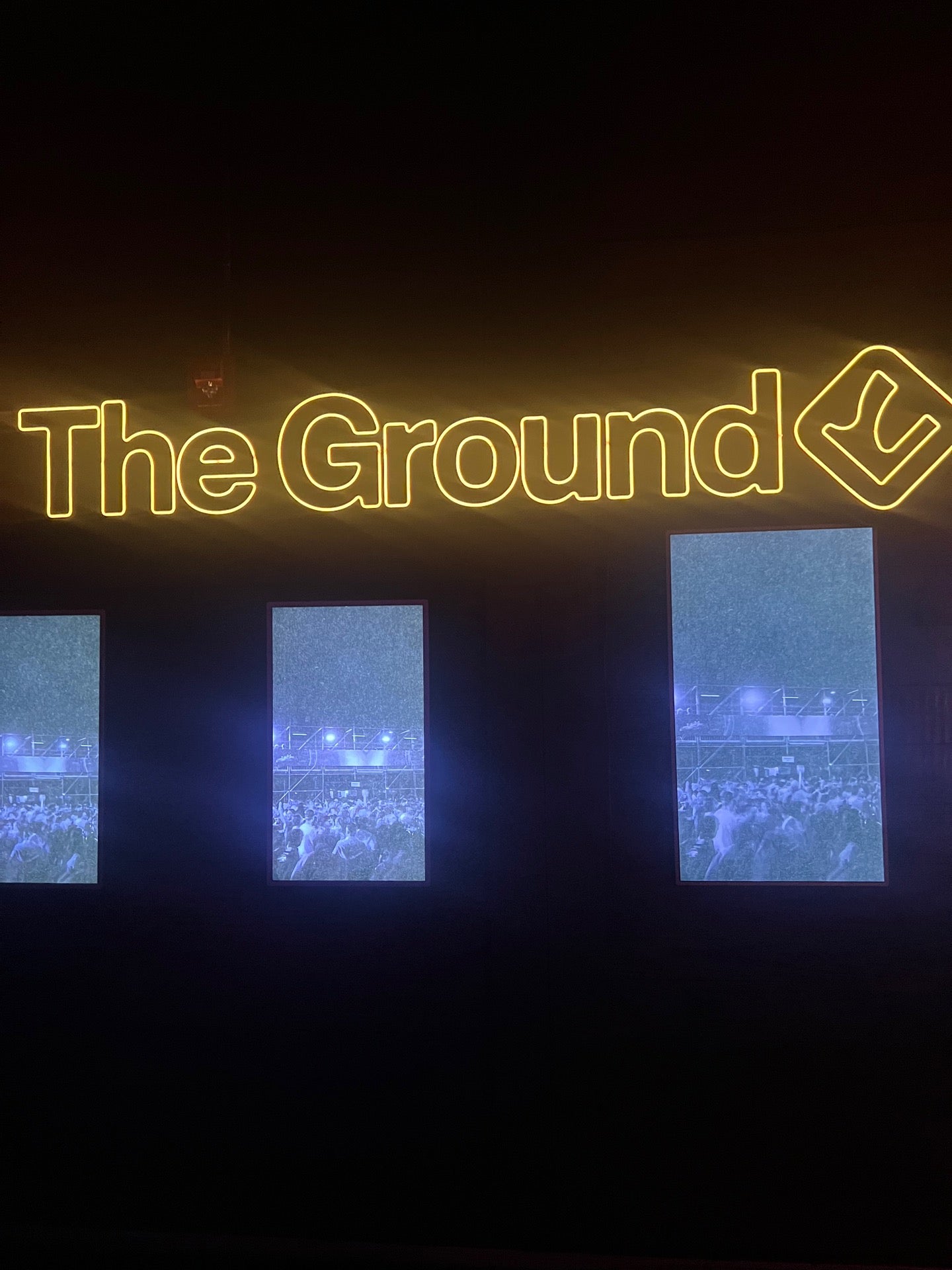 Club Space bar in Miami