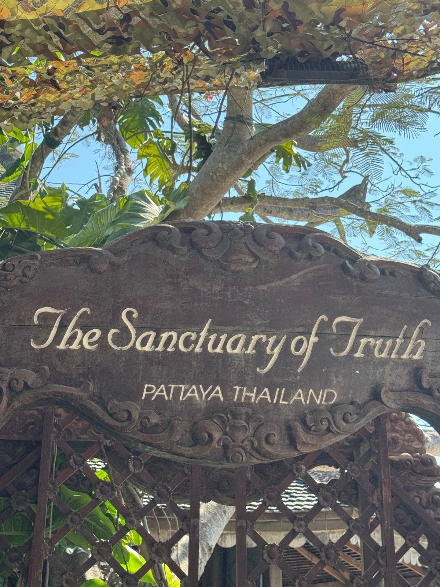 Museo Santuario de la Verdad: Guía de viaje de Pattaya — Pattaya