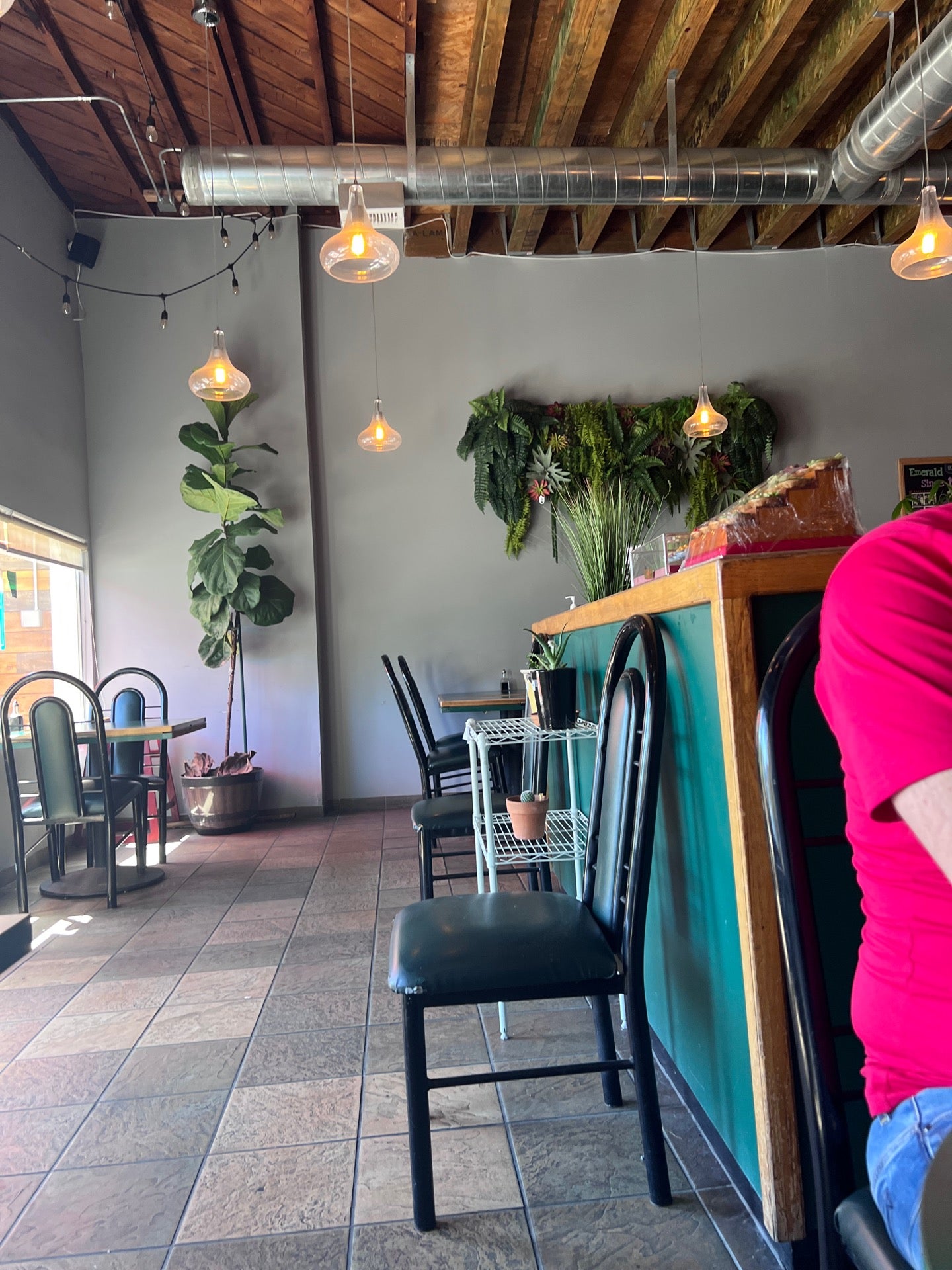 Emerald Royal Thai Cuisine cover photo