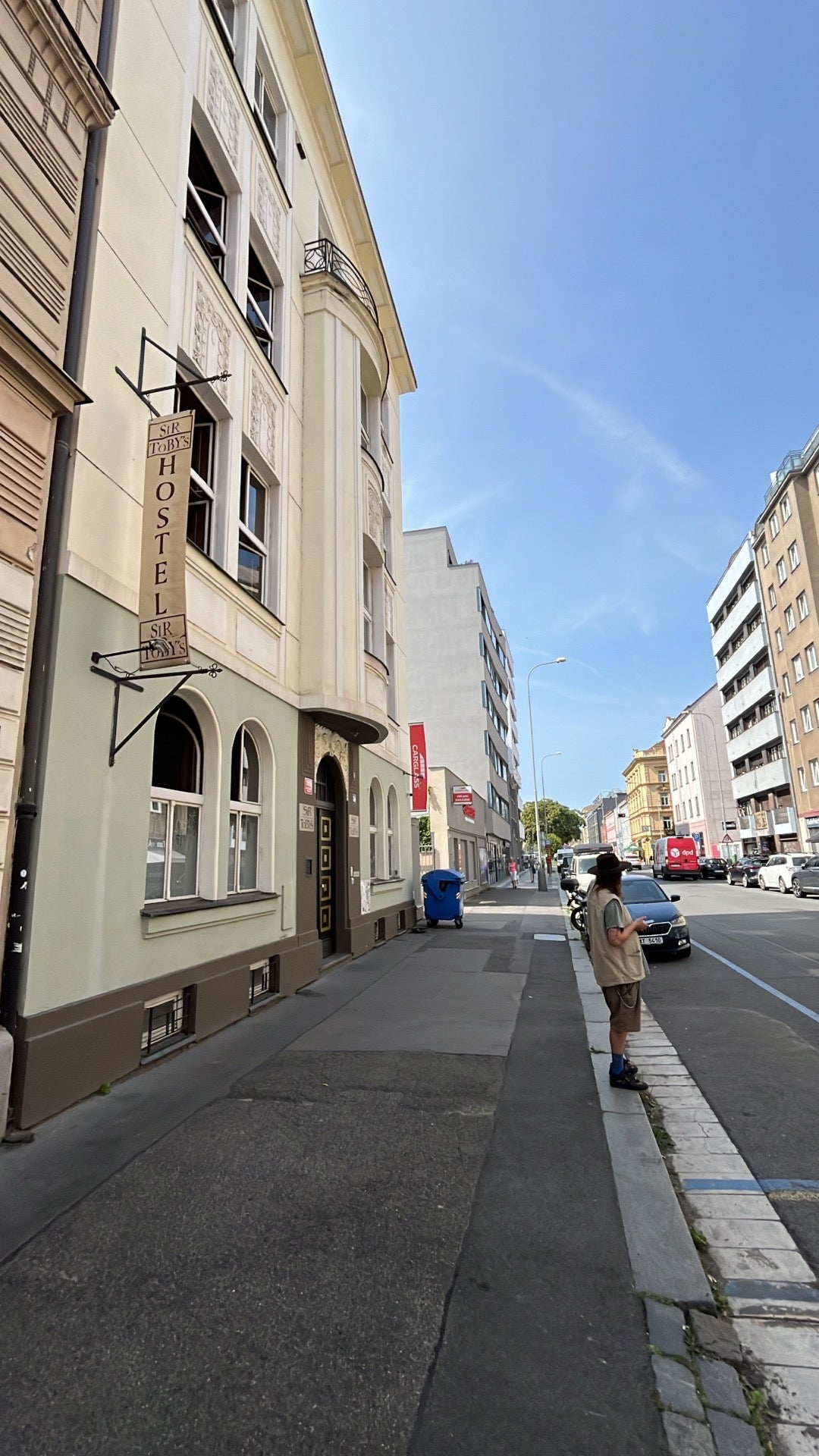 Sir Toby's Hostel - photo 1 showing the facility