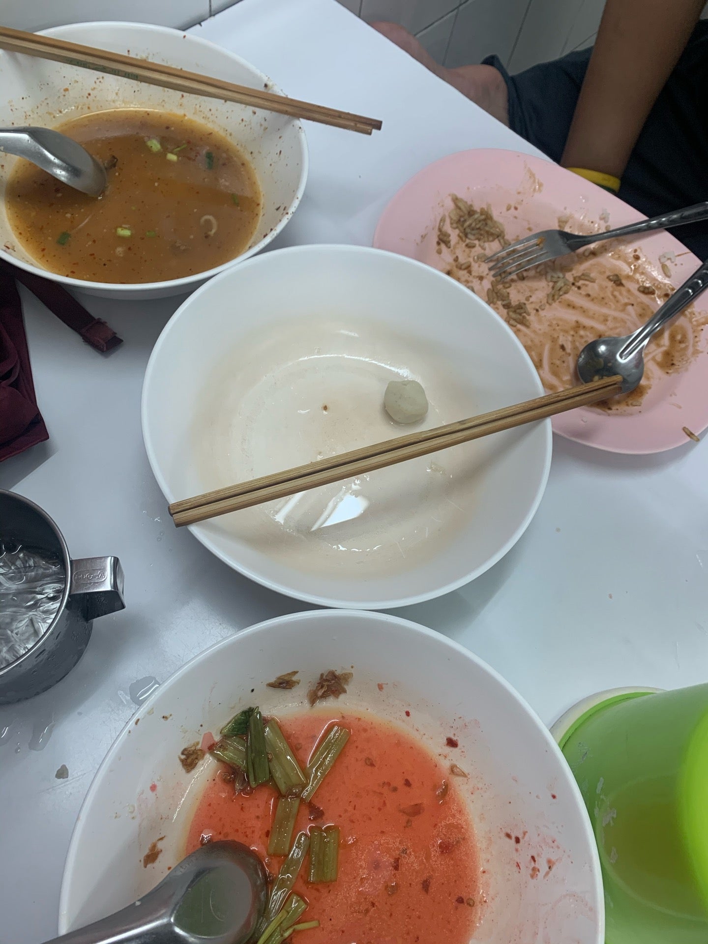 เล็กต้มยำ เจริญนคร Logo