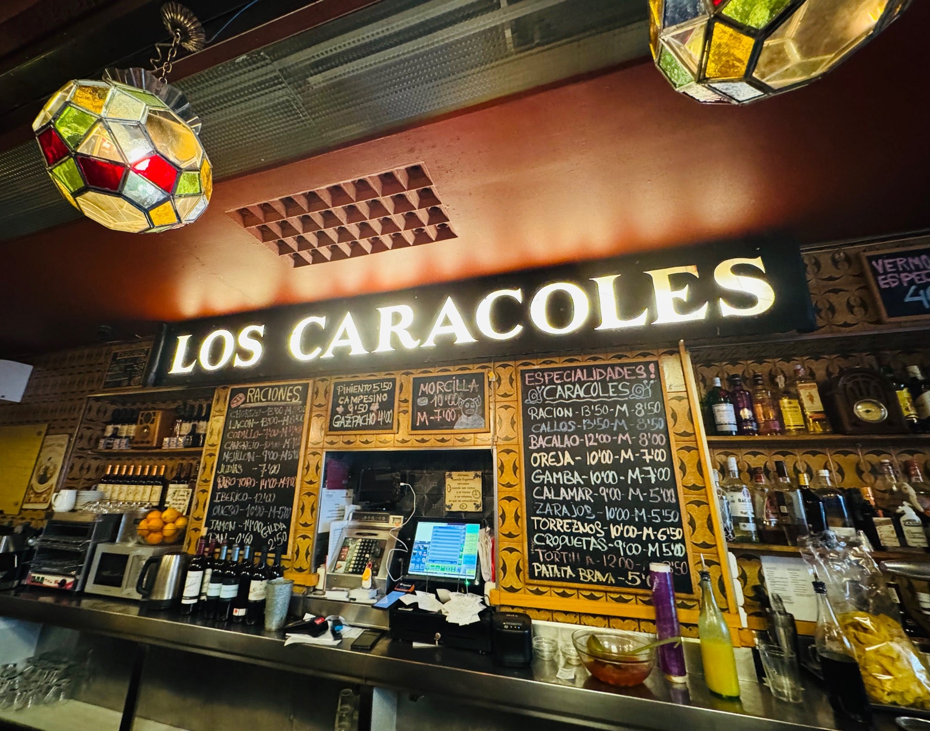 Casa Amadeo los Caracoles - Madrid restaurant