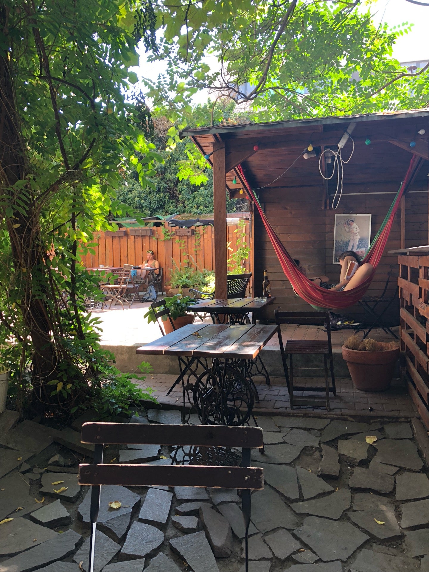 Sir Toby's Hostel - photo 3 showing the facility