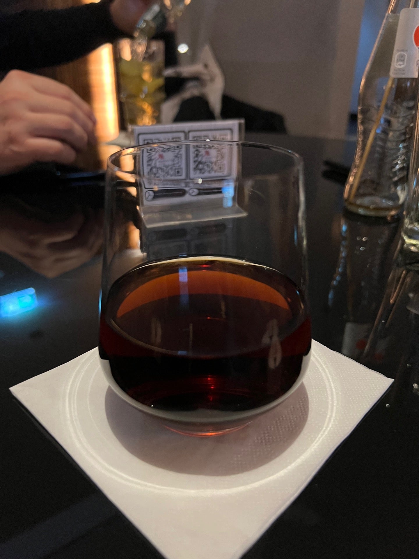 PLÜSCH - Cologne bar