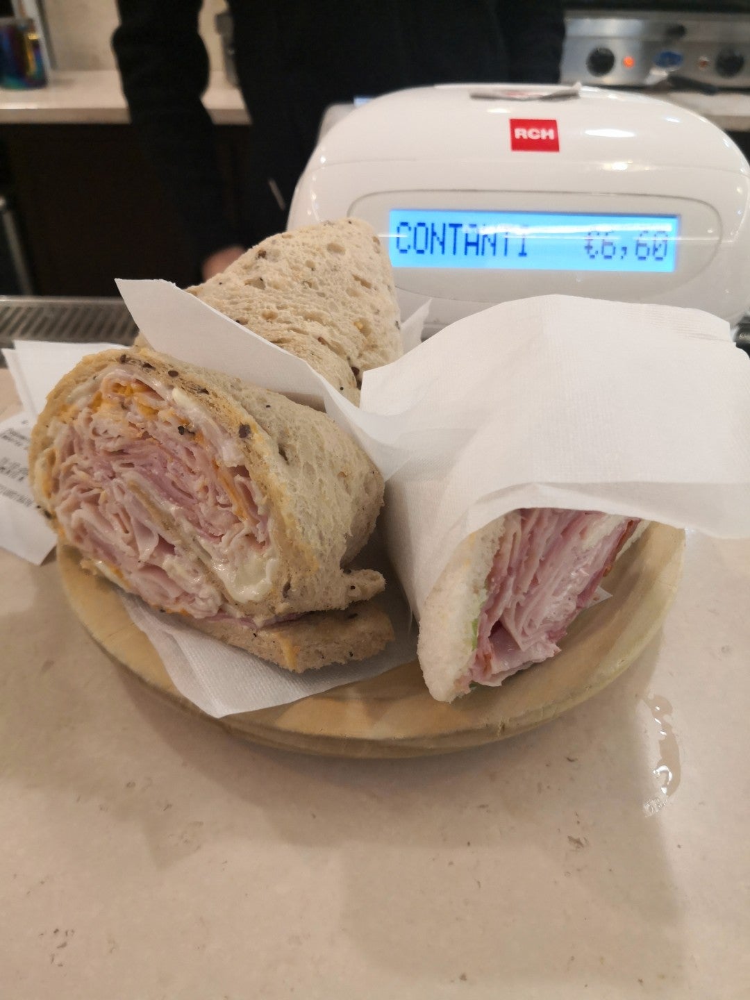 Rialto Novo Toilets on Venice Empire