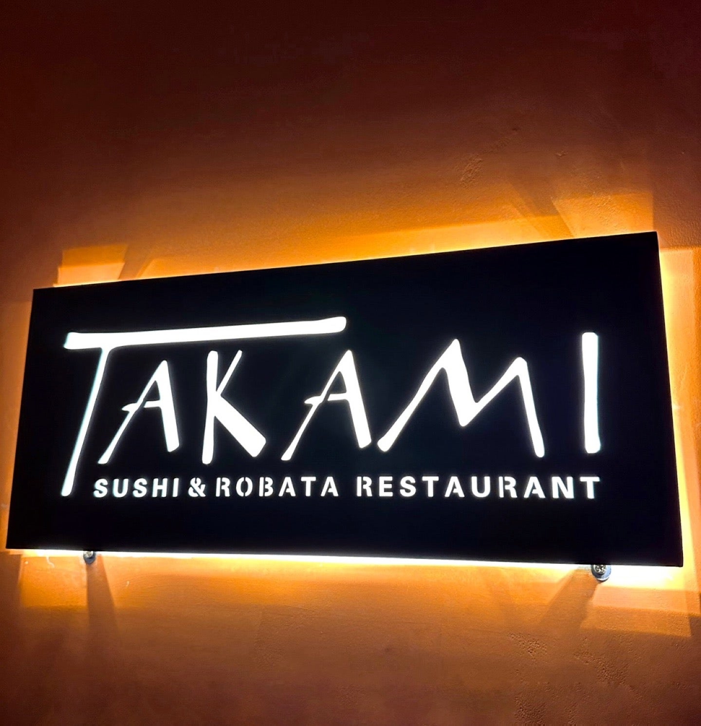 Takami Sushi & Robata sushi restaurant in Los Angeles