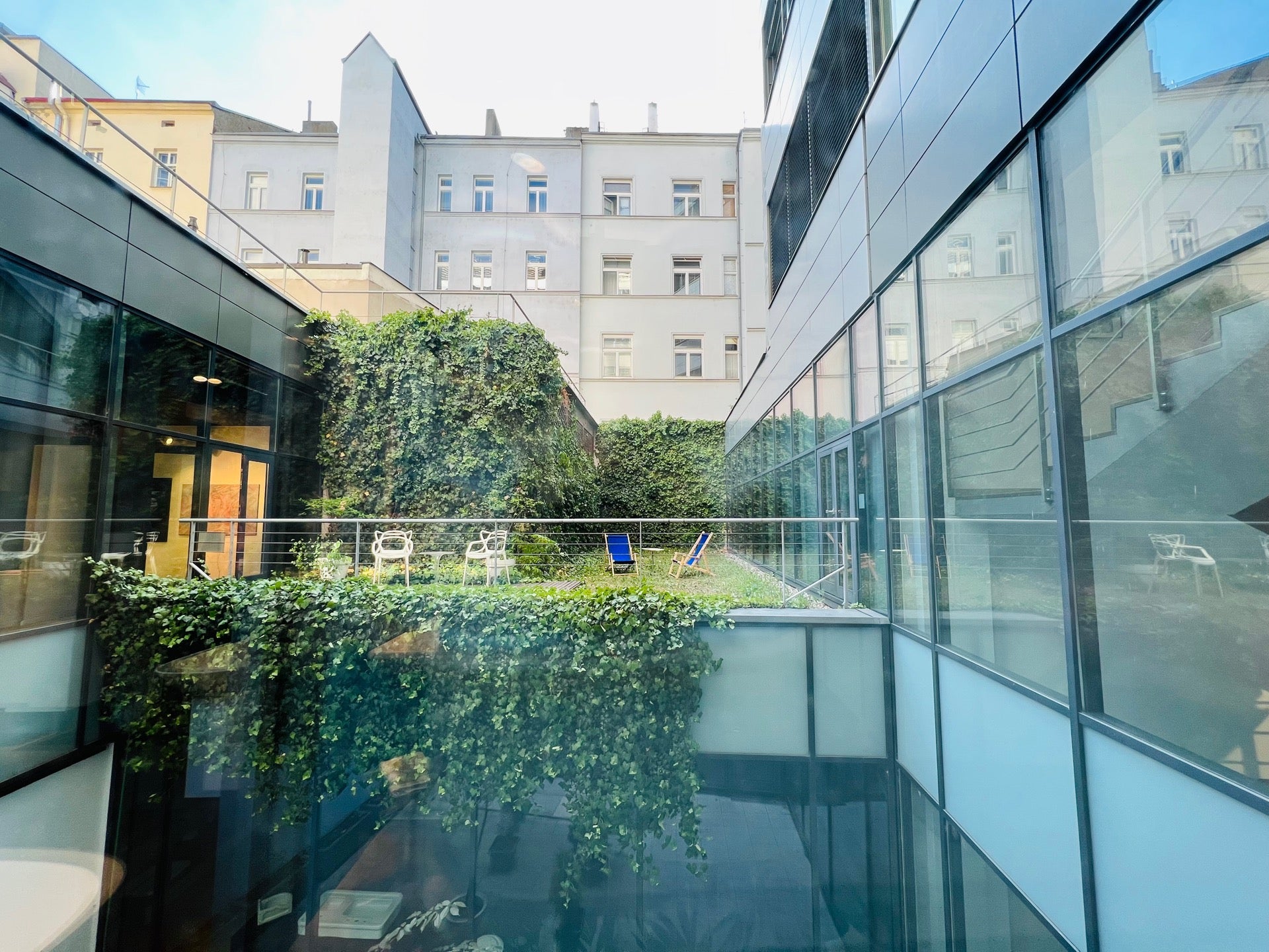 Laufen Bathrooms - photo 2 showing the facility