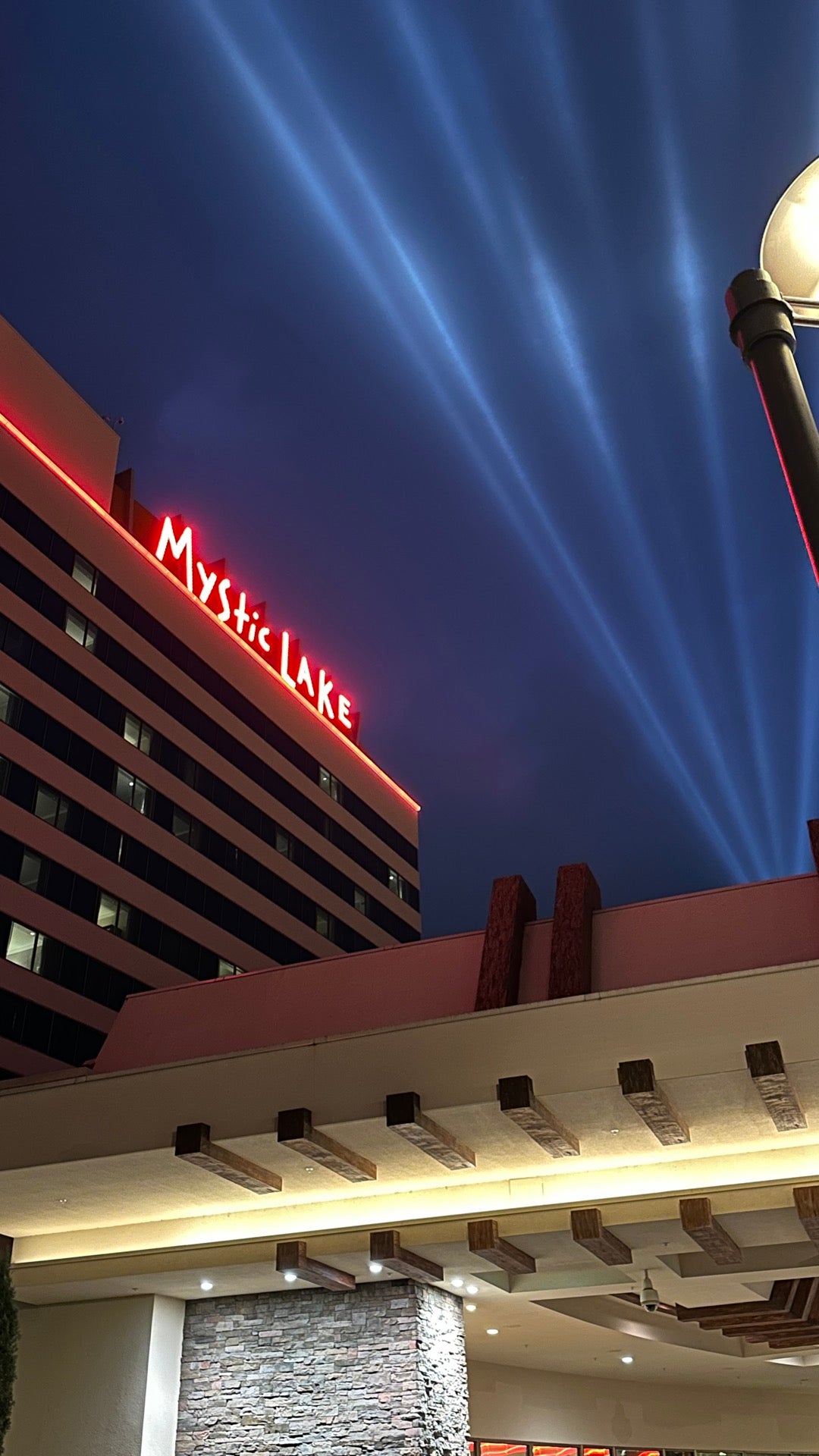 Mystic Lake Casino Hotel