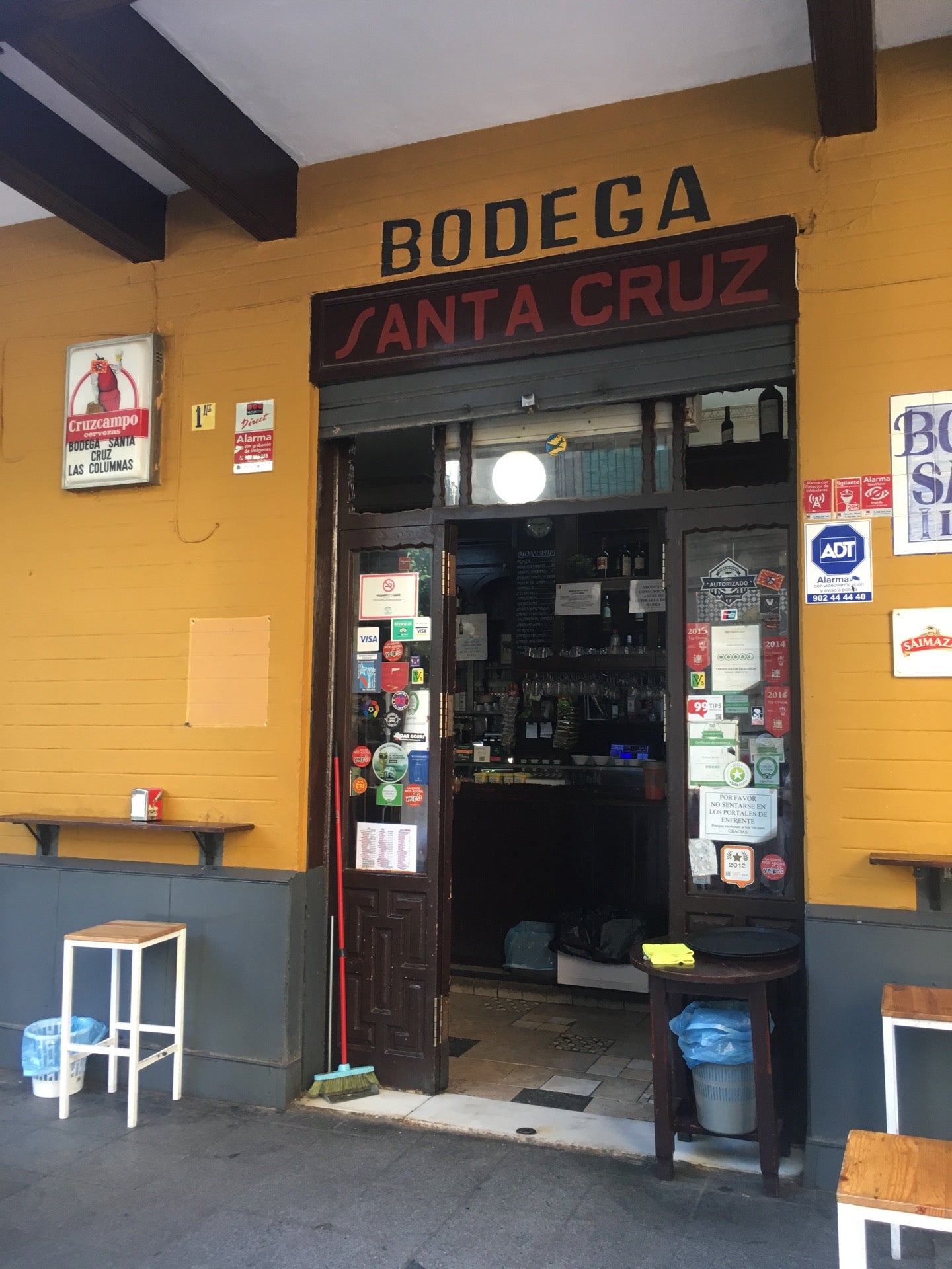 Bodega Santa Cruz Las Columnas - Seville bar